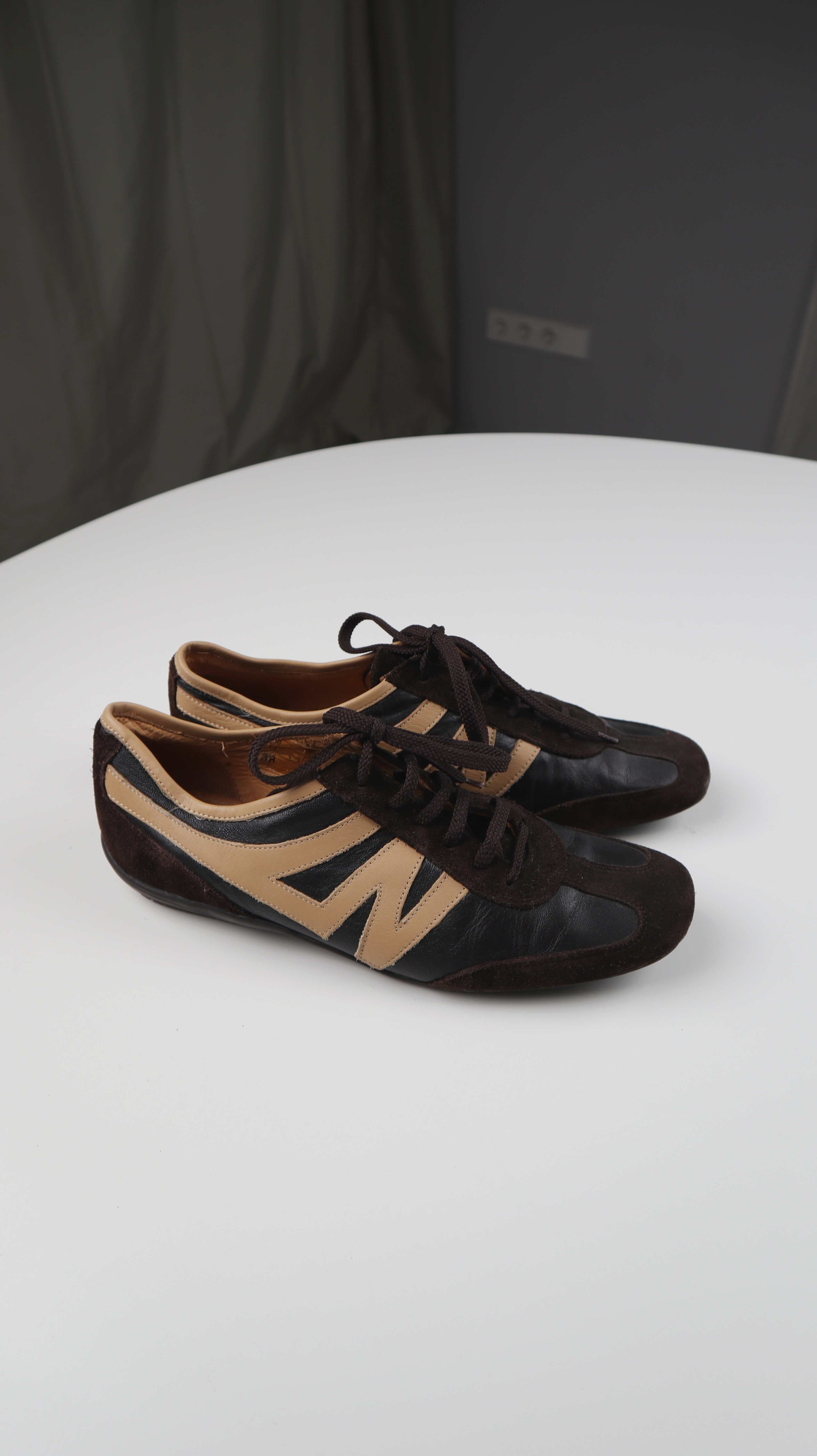 Claudia Obert Sneaker Turnschuhe 38 Ledersneaker braun Beige