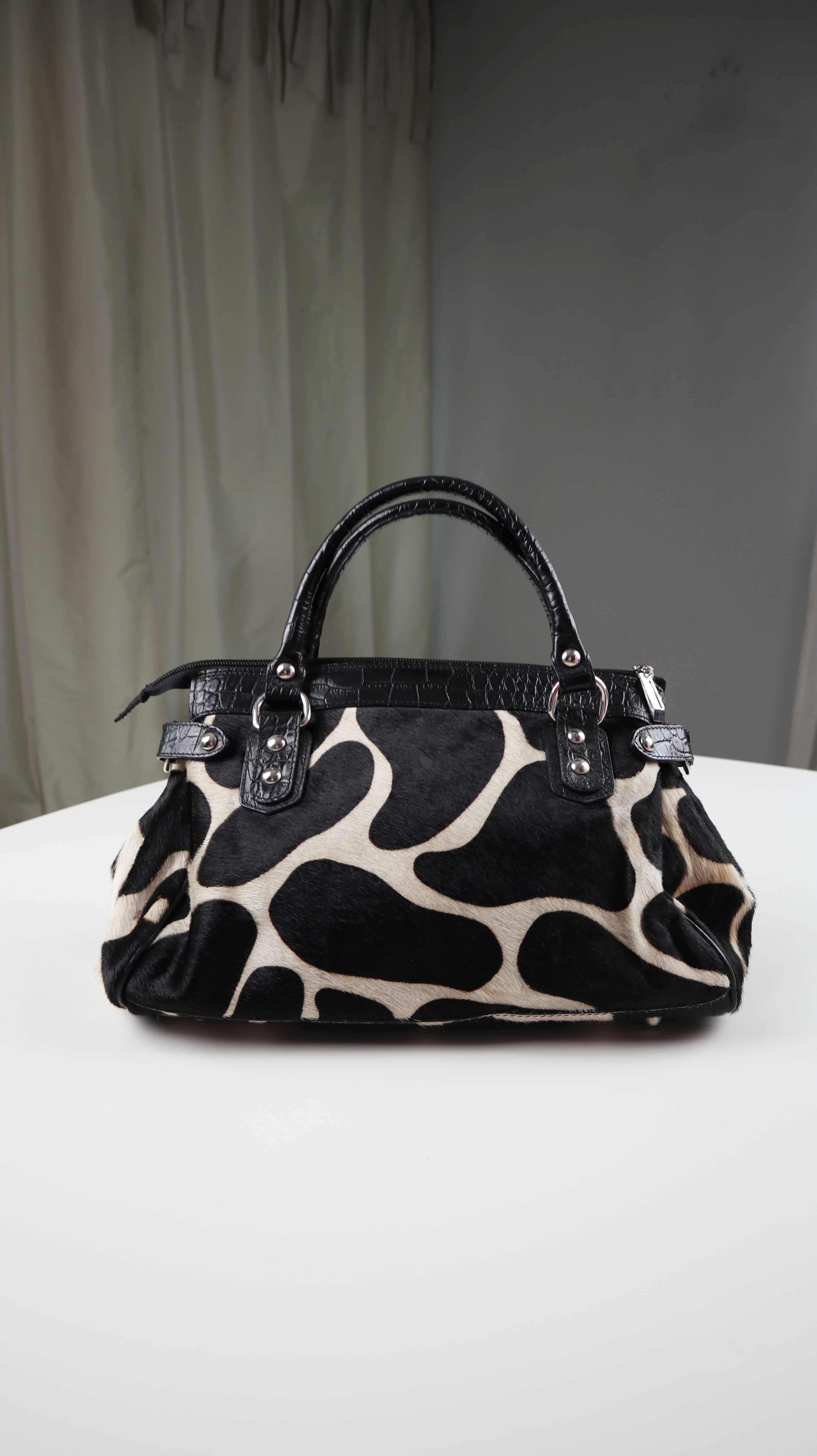 Made in Italy Tasche Handtasche Schwarz Weiß Kuhmuster Kuhfell