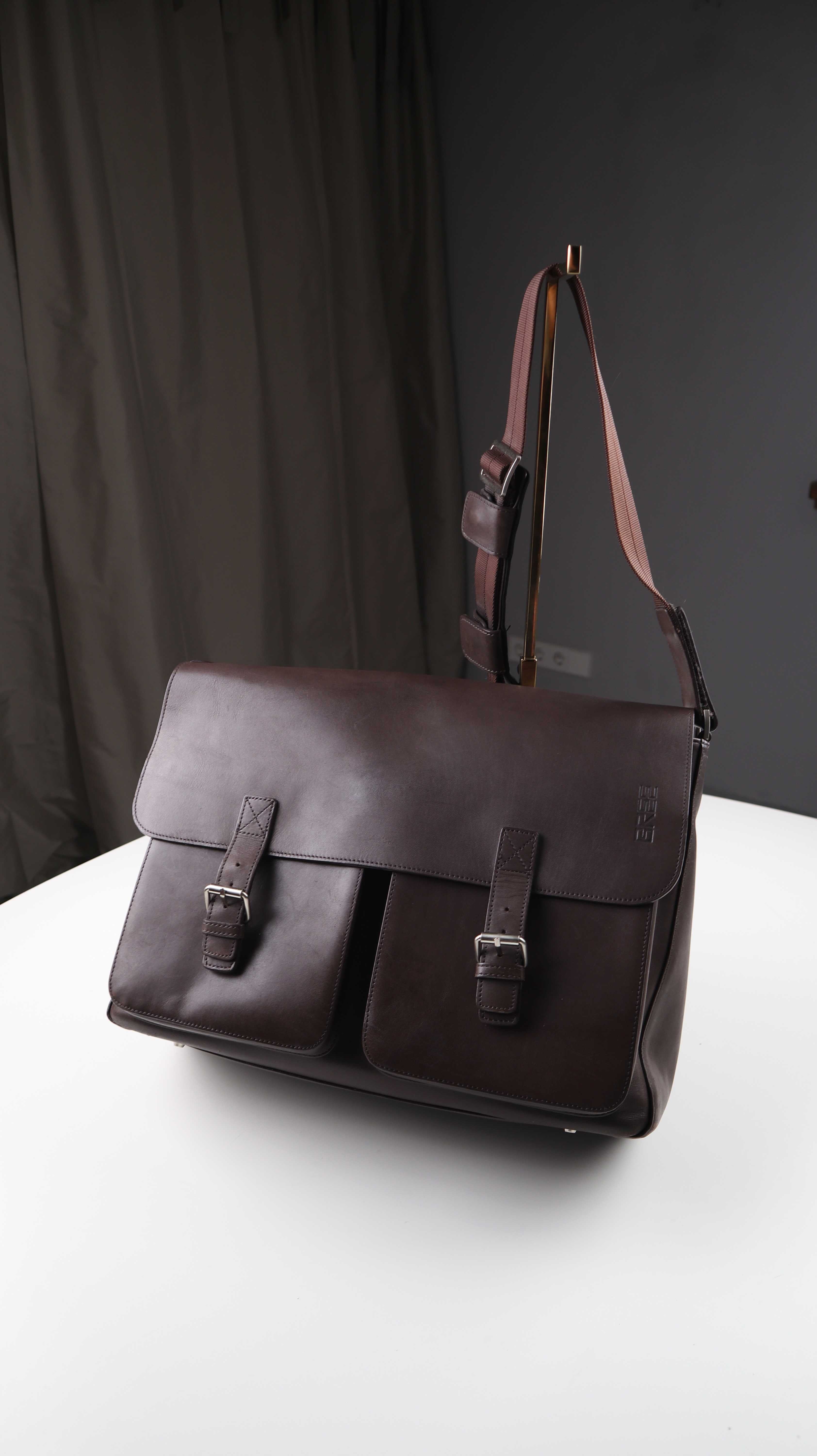 Bree Tasche Schultertasche Umhängetasche braun Aktentasche