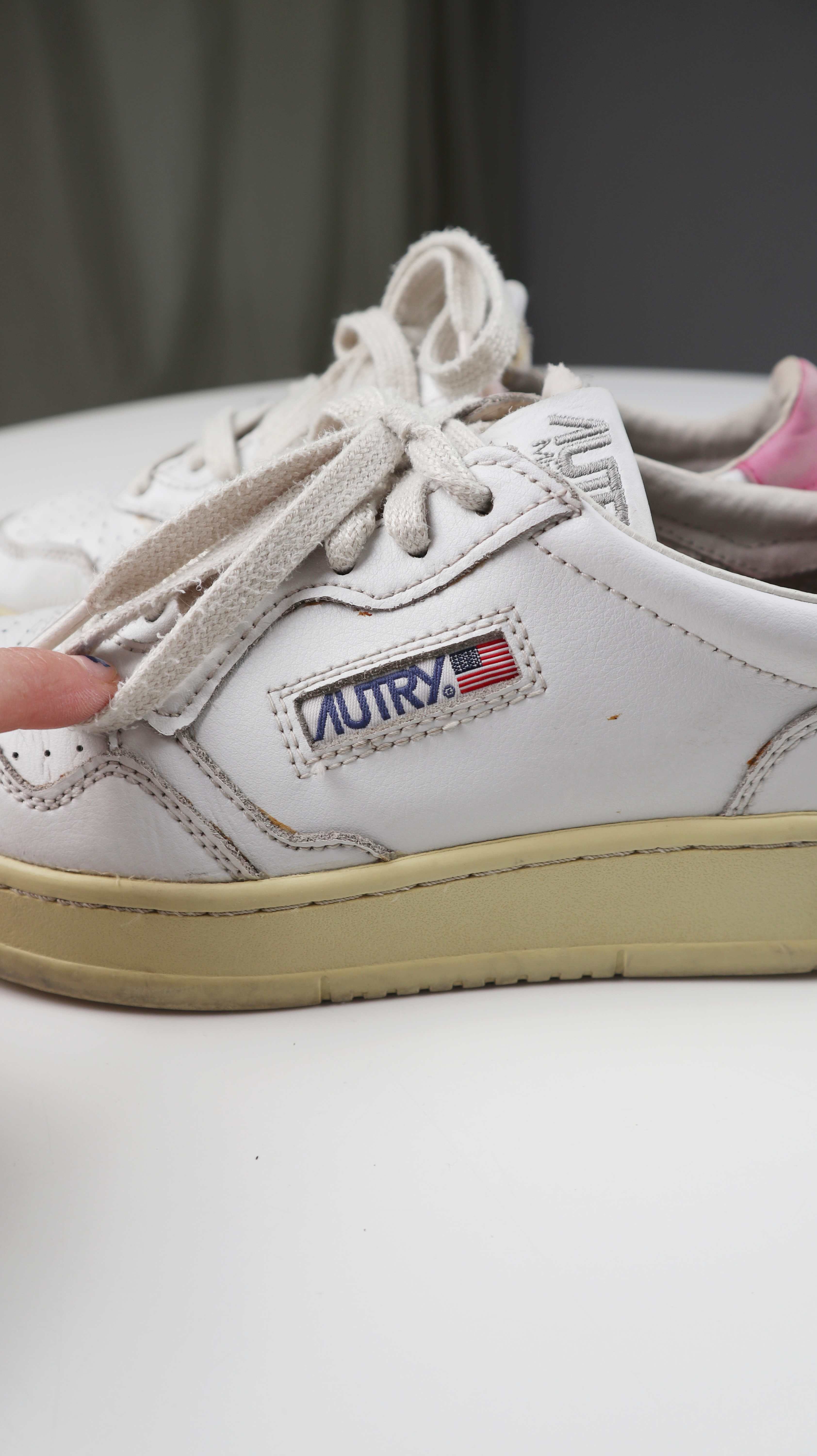 Autry Sneaker Turnschuhe 38 weiß Creme rosa Schnürer
