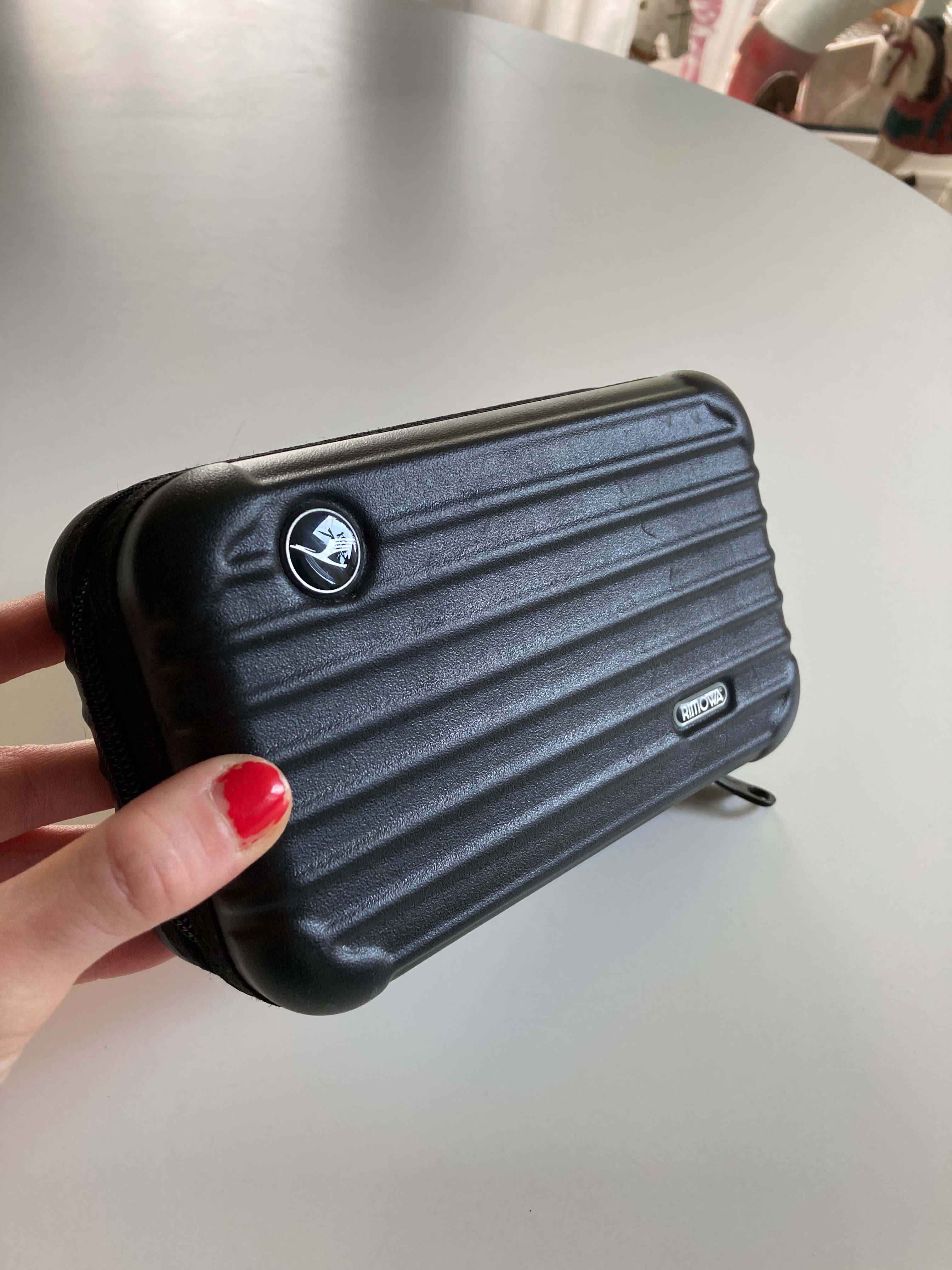 Rimowa x Lufthansa Beautycase Kosmetiktasche schwarz Case Etui Tasche