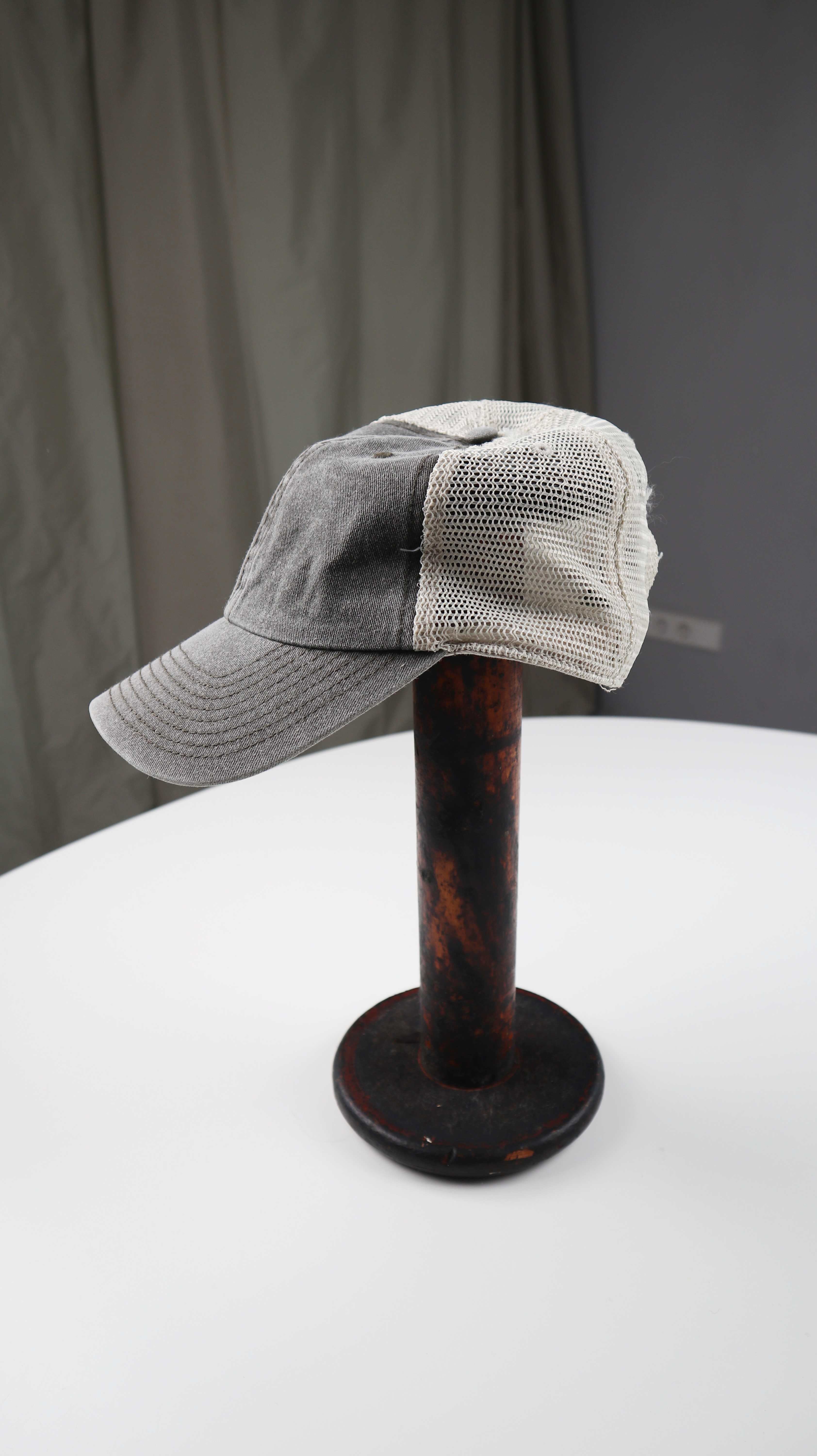 True Vintage Cap Kappe Käppi Schirmmütze grau basic einfarbig