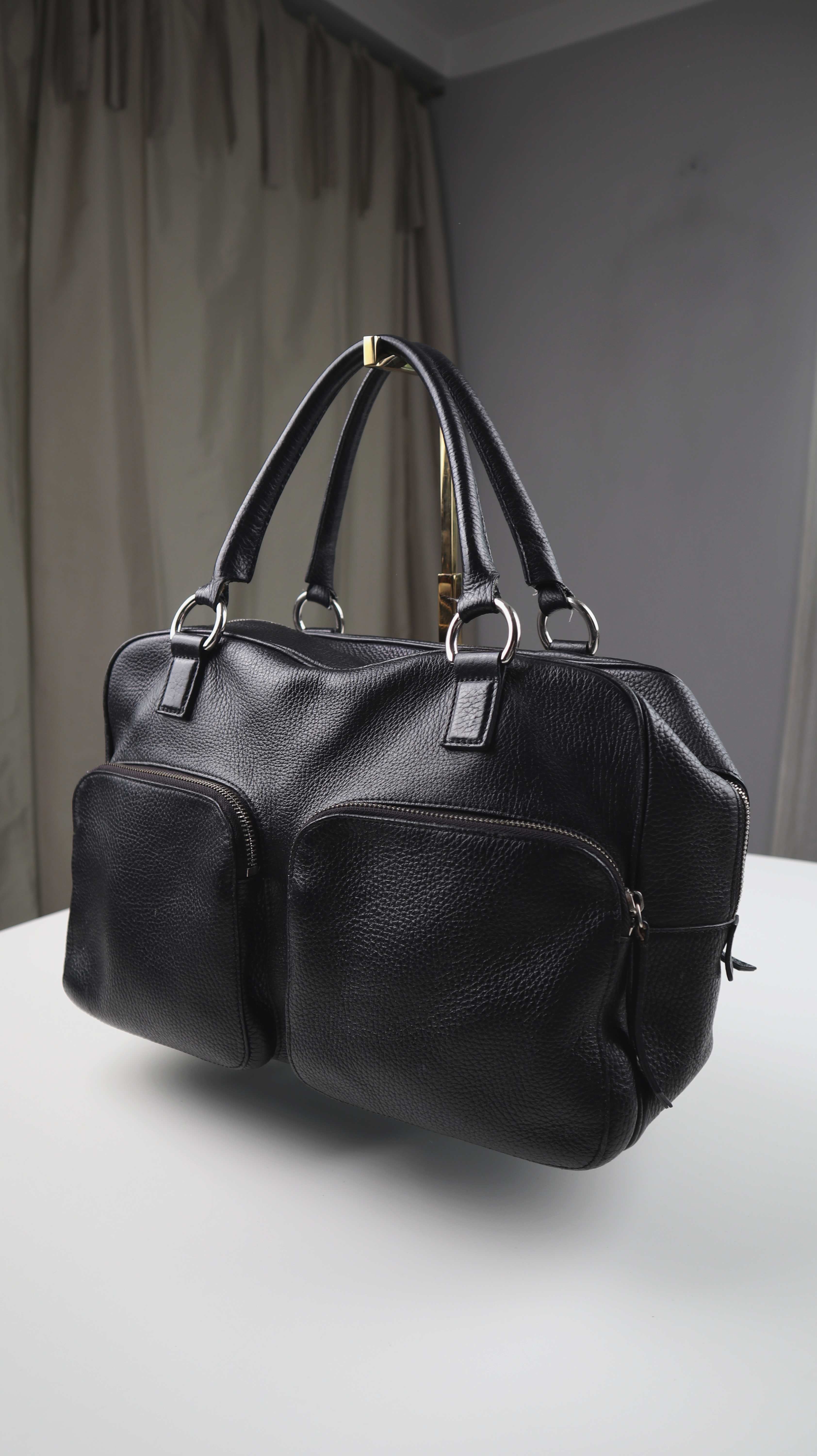 Chi Chi Fan Tasche Ledertasche Handtasche Shopper schwarz Akzentasche