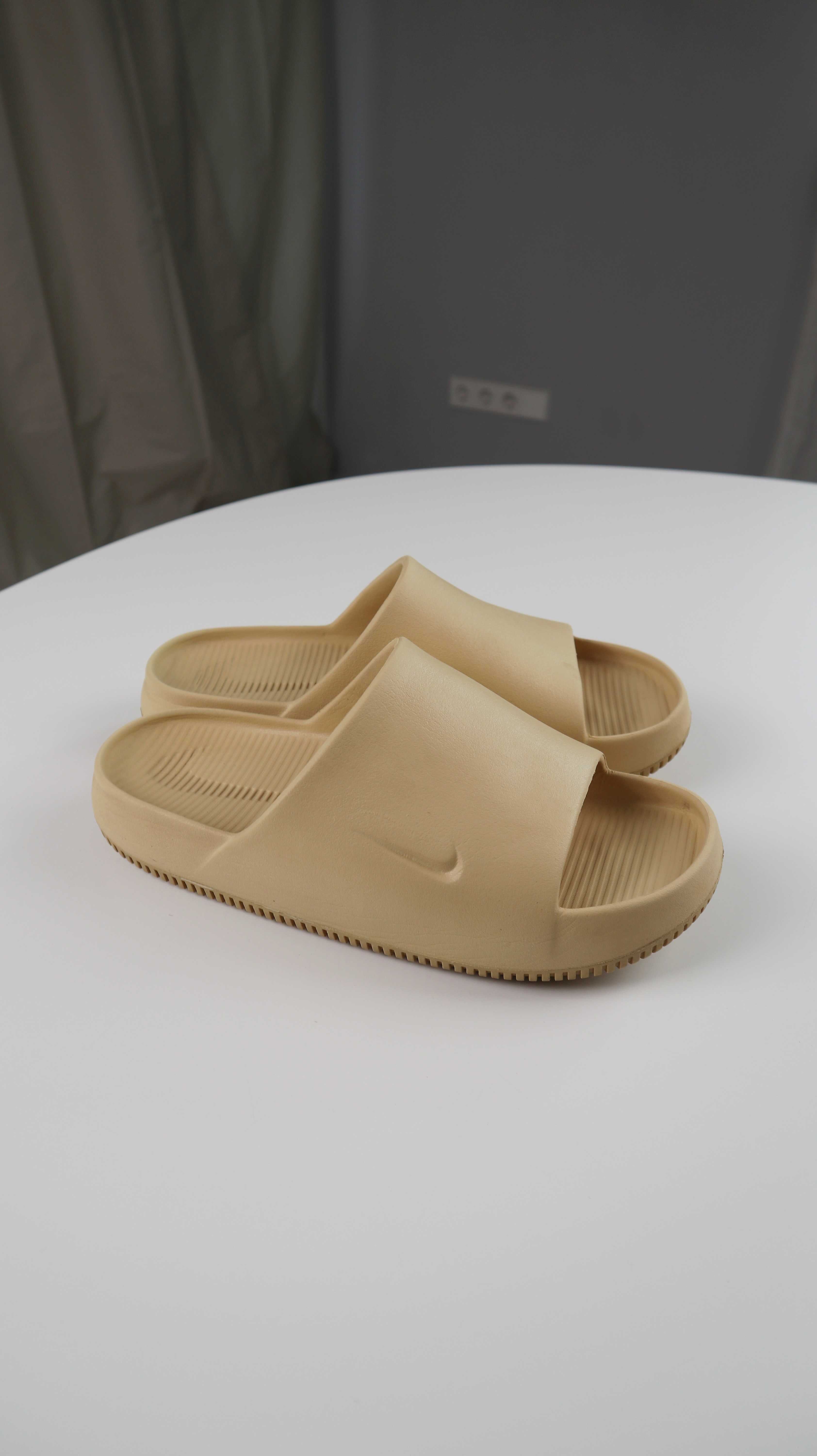 Nike Slipper Badelatschen Gelb Creme M9 M10 Hausschuhe 41 42