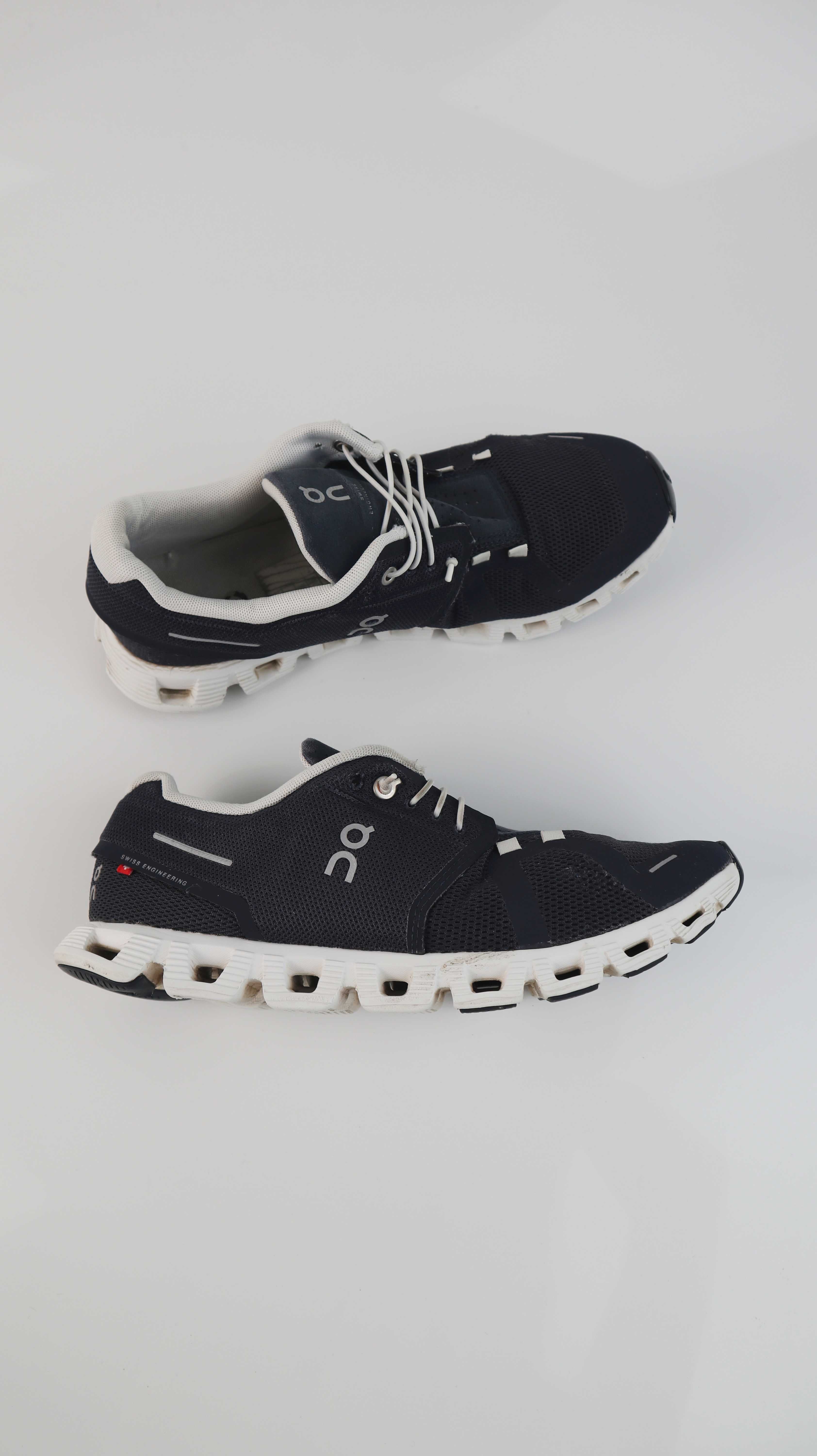 ON Sneaker Turnschuhe Blau 42 dunkelblau Schnürer Sportschuhe