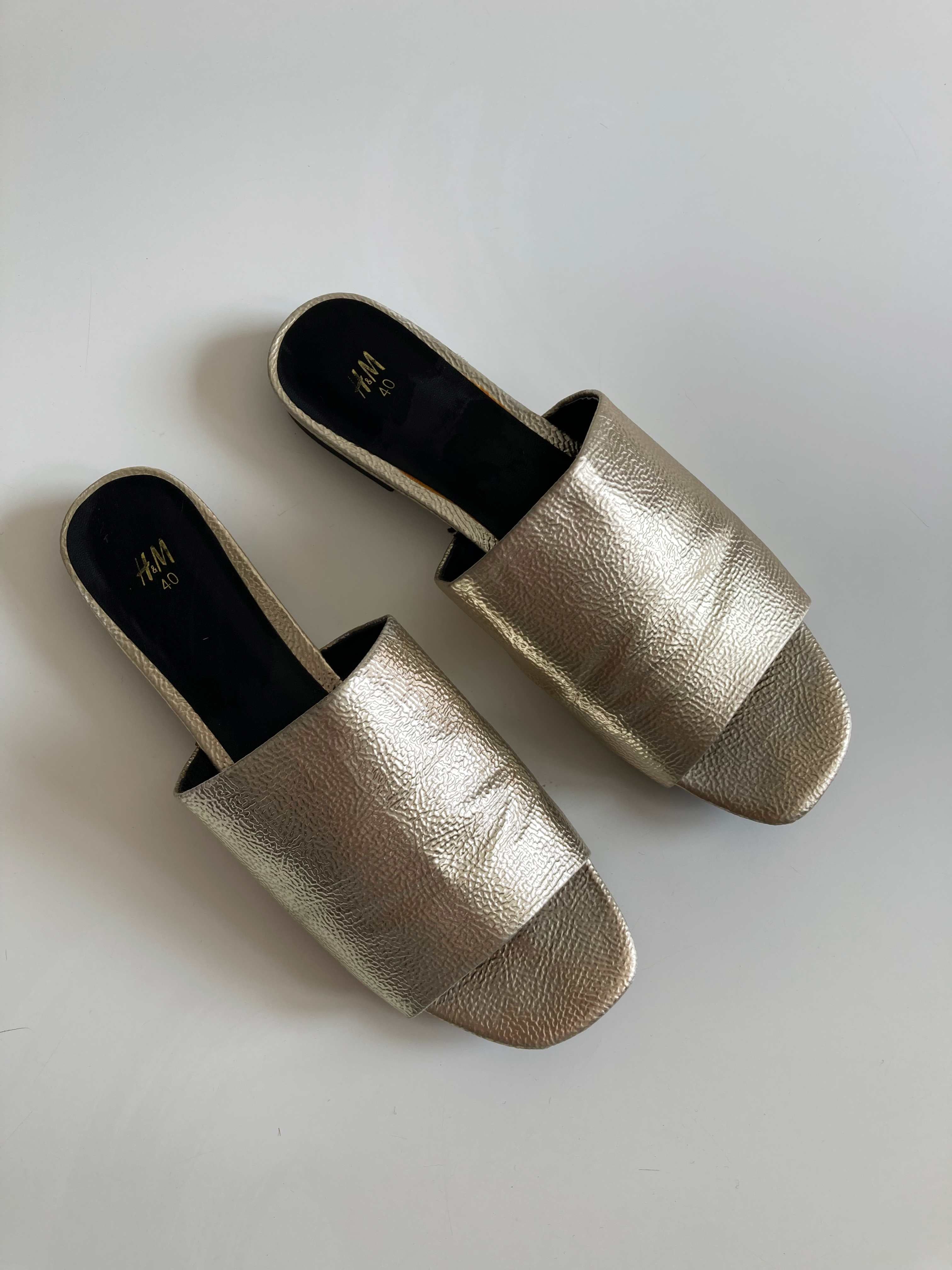 H&M Slipper Loafer Gold Sandalen 40 Sommerschuhe