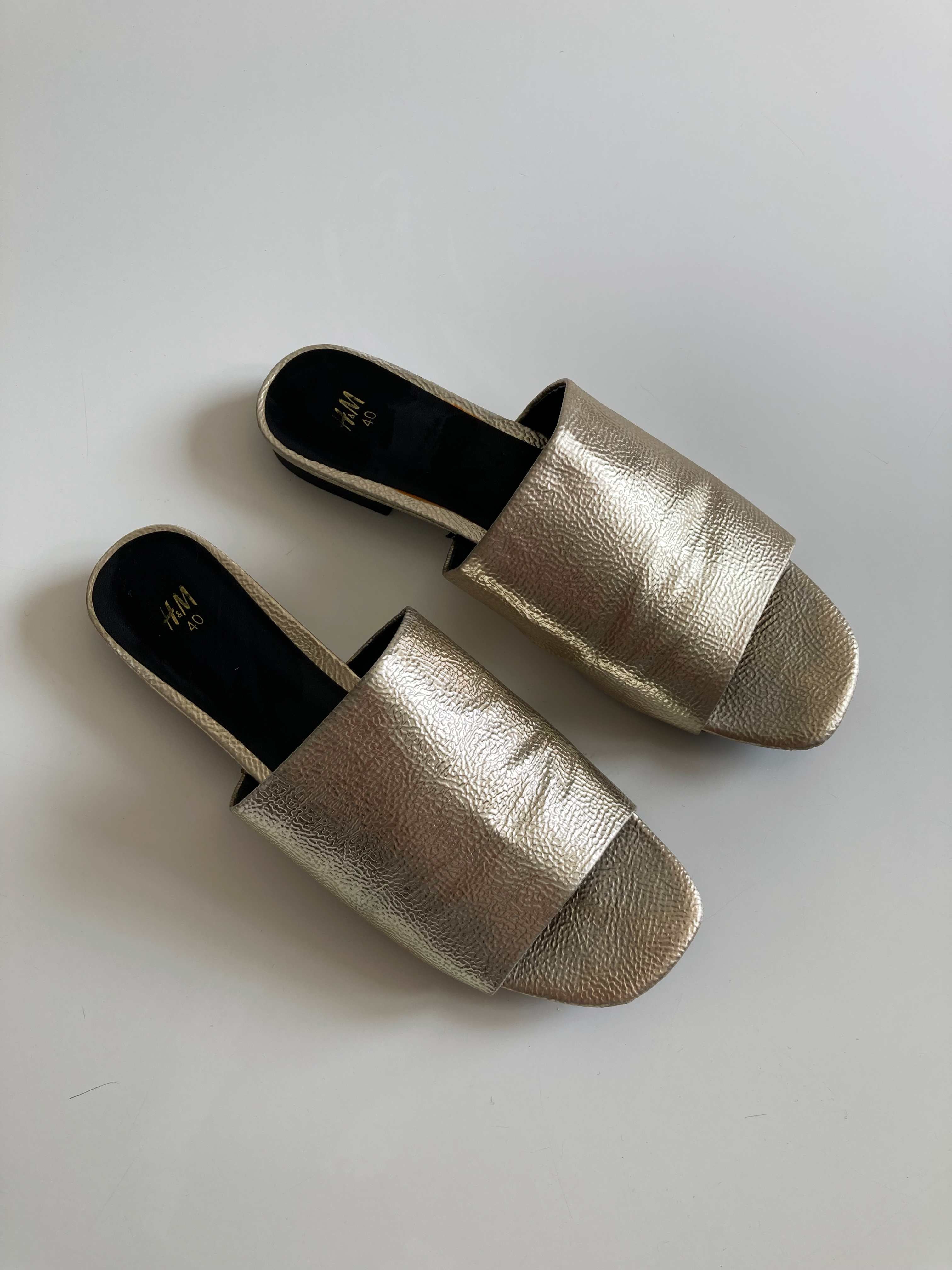 H&M Slipper Loafer Gold Sandalen 40 Sommerschuhe