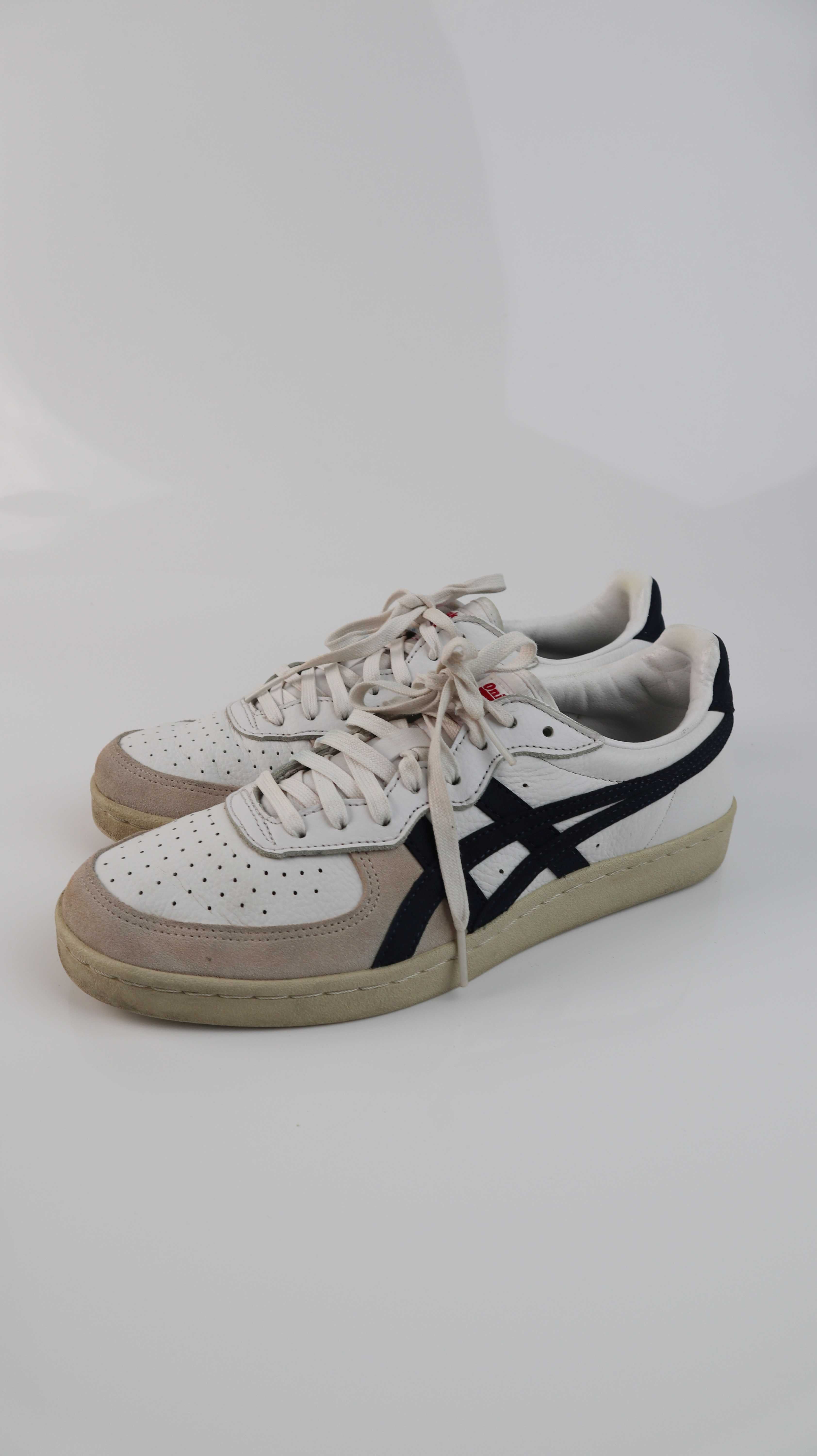 Asics Sneaker Turnschuhe weiß Creme 40,5 Schnürer