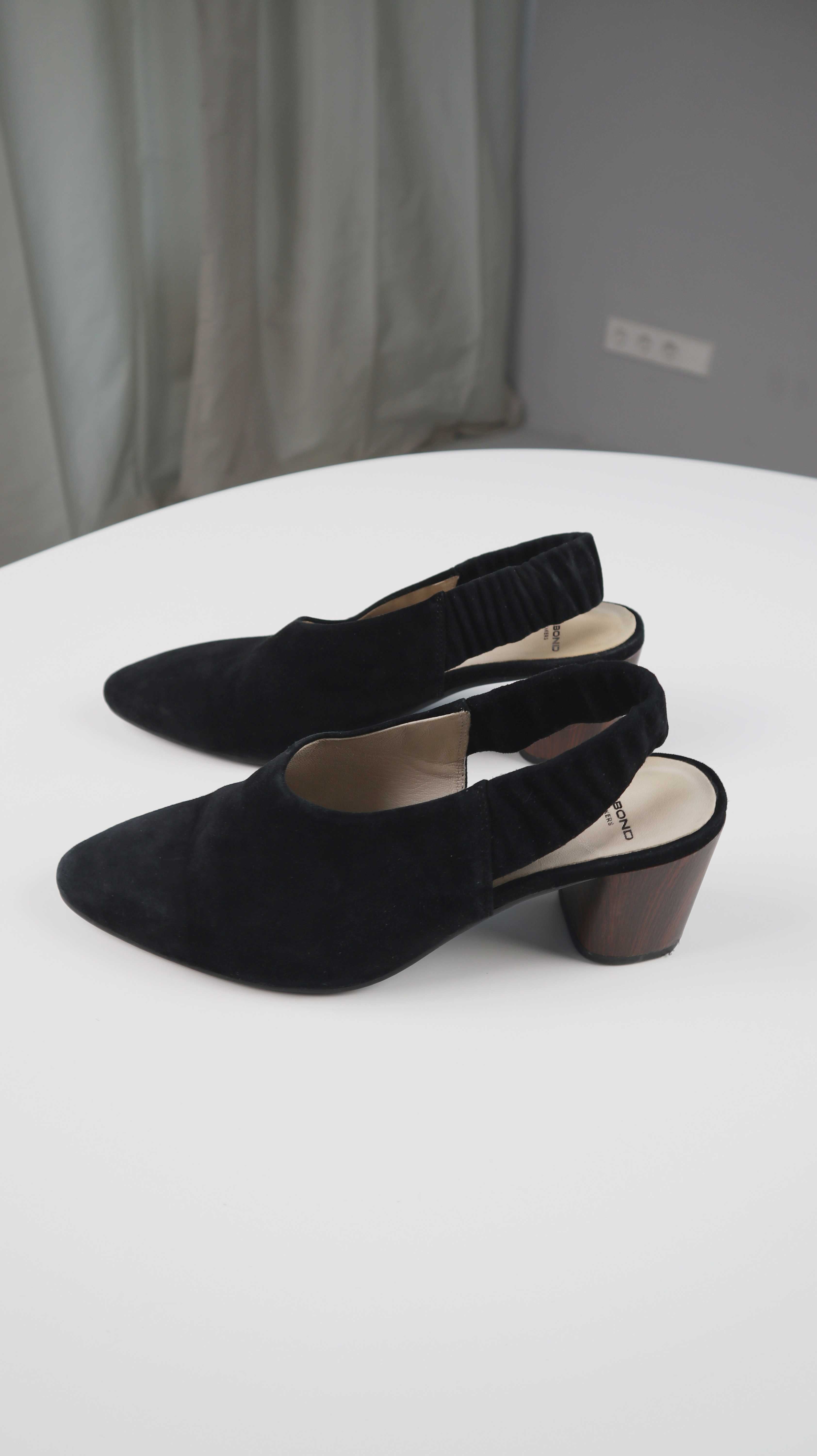 Vagabond Sandalen schwarz Absatzschuhe 38 Wildleder Loafer Pumps