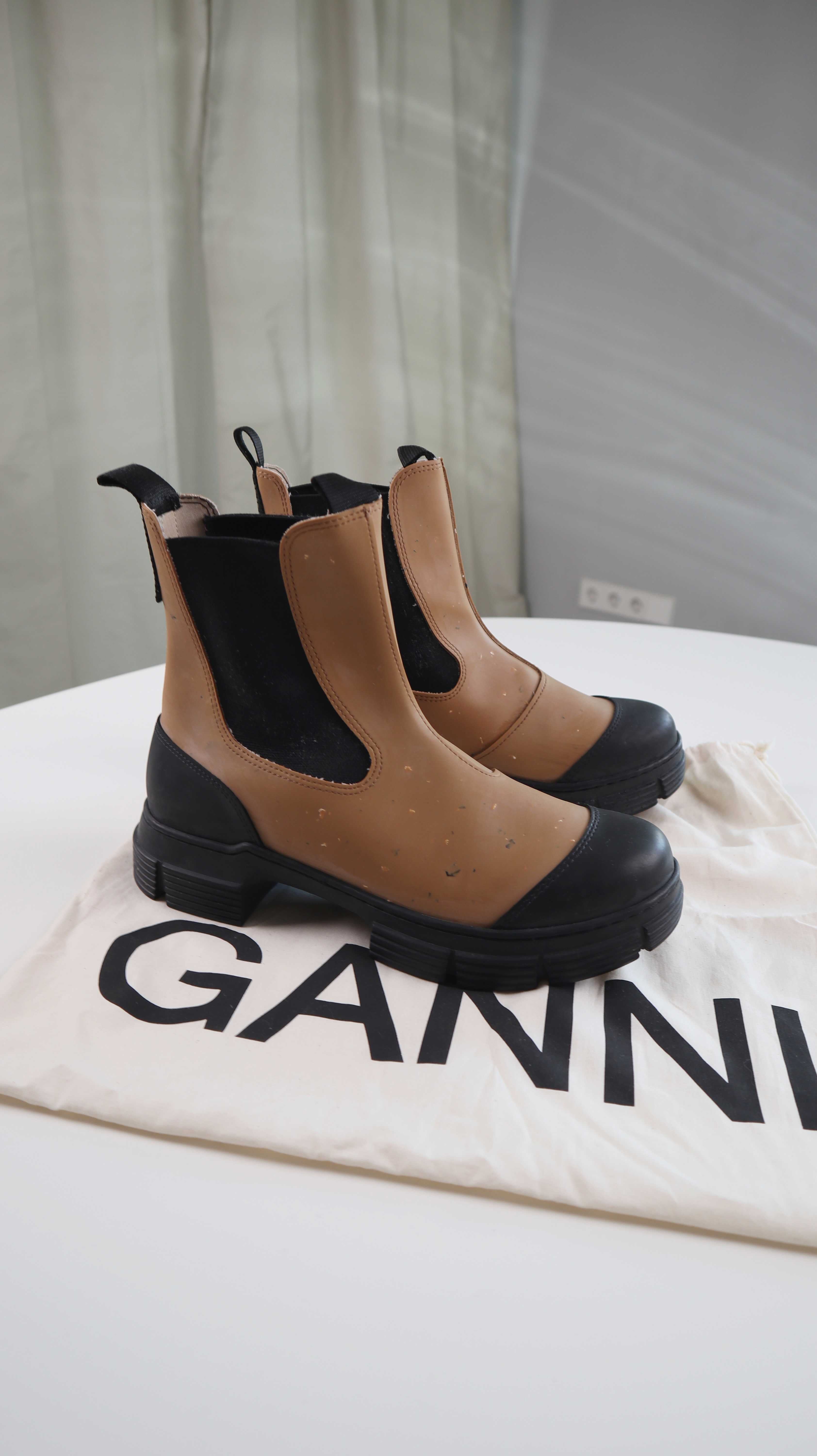 Ganni Stiefel Stiefeletten 39 Braun Neu Chelsea Boots Schwarz