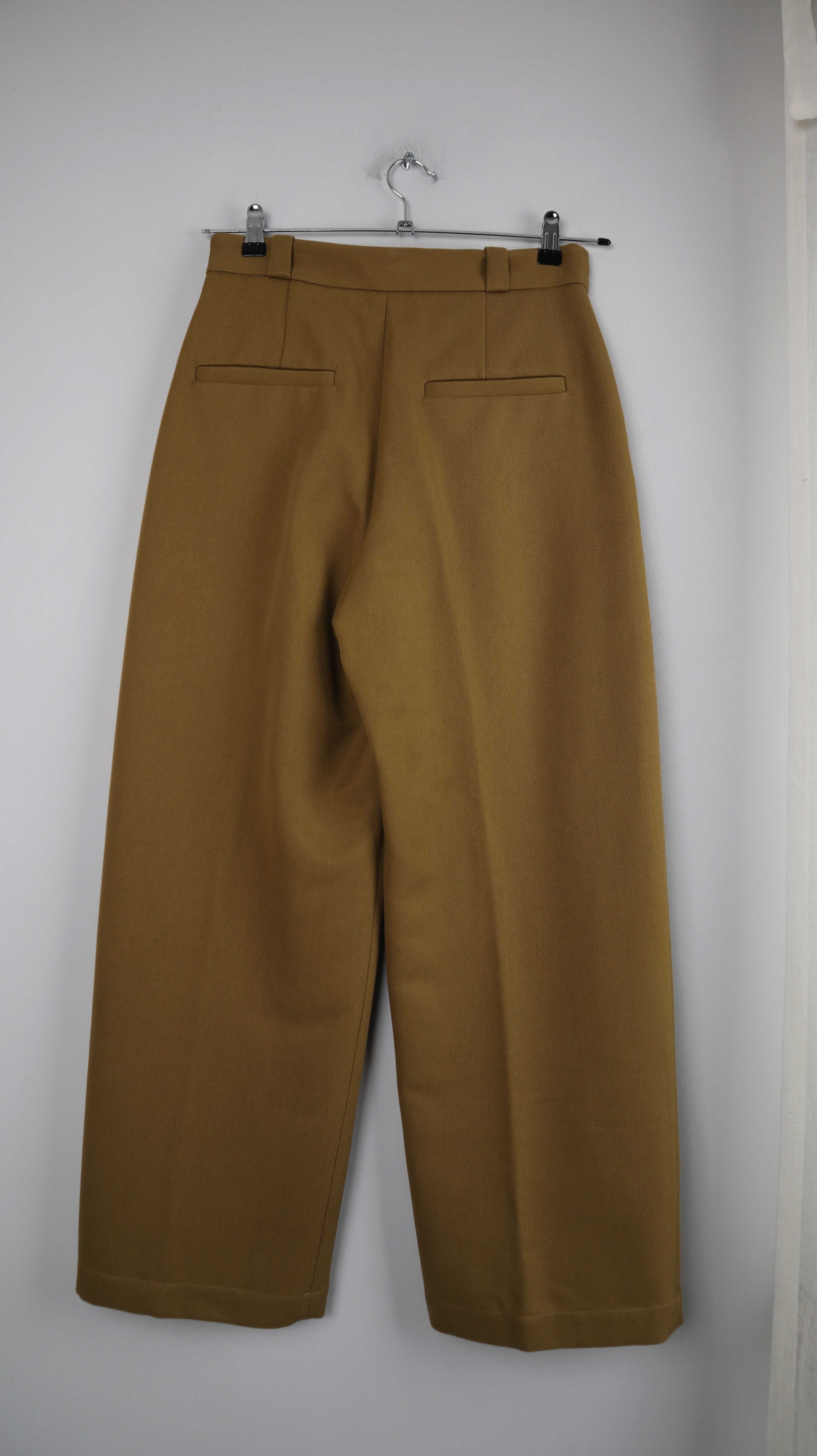 &other stories Hose Grün Khaki Olivgrün 38 M Stockholm Atelier Wolle Stifthose