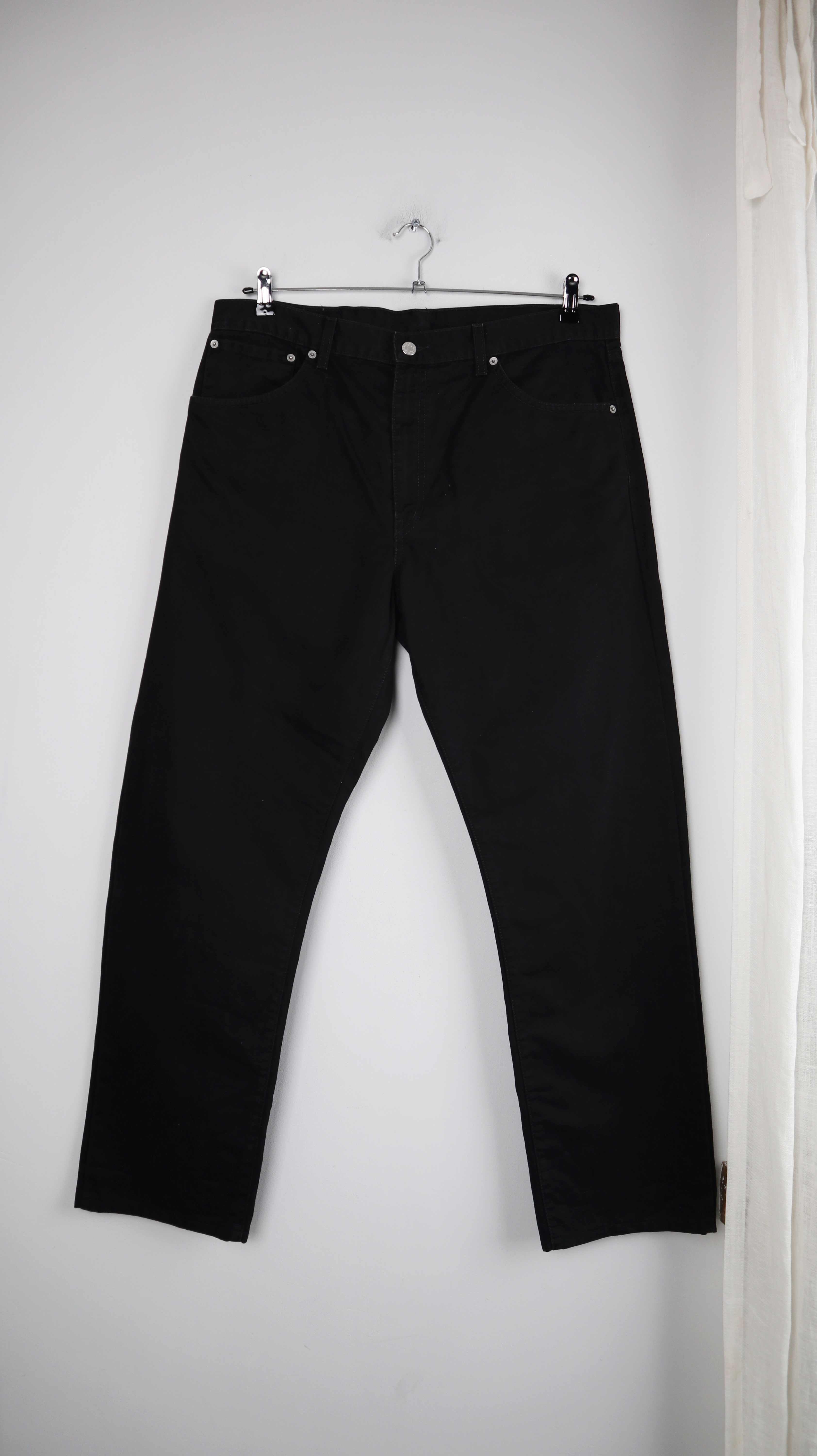 Levis 521 W38 L34 Hose Jeans schwarz straight fit basic einfarbig