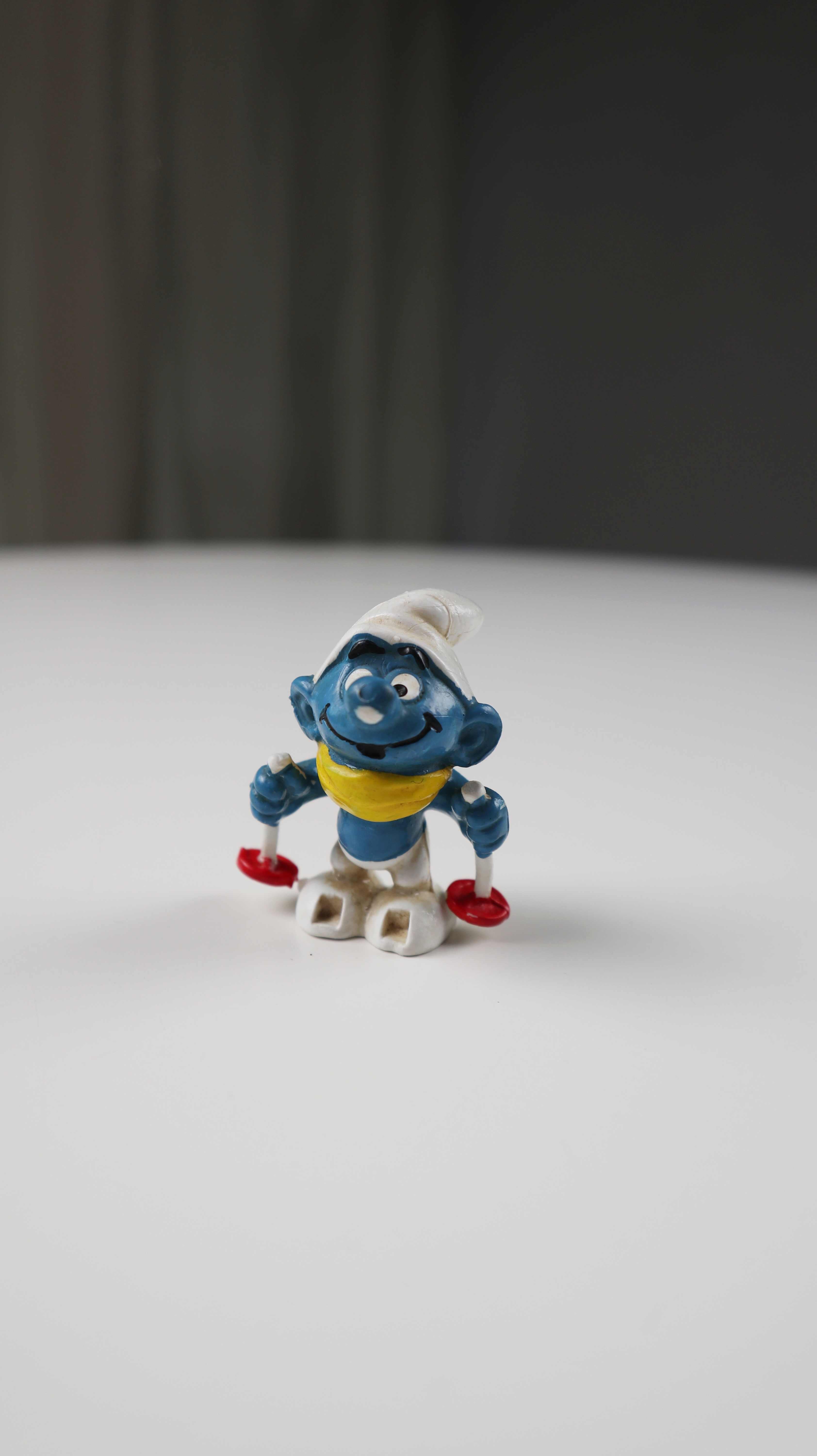Schlumpf Figur Skifahrer Sammlerfigur