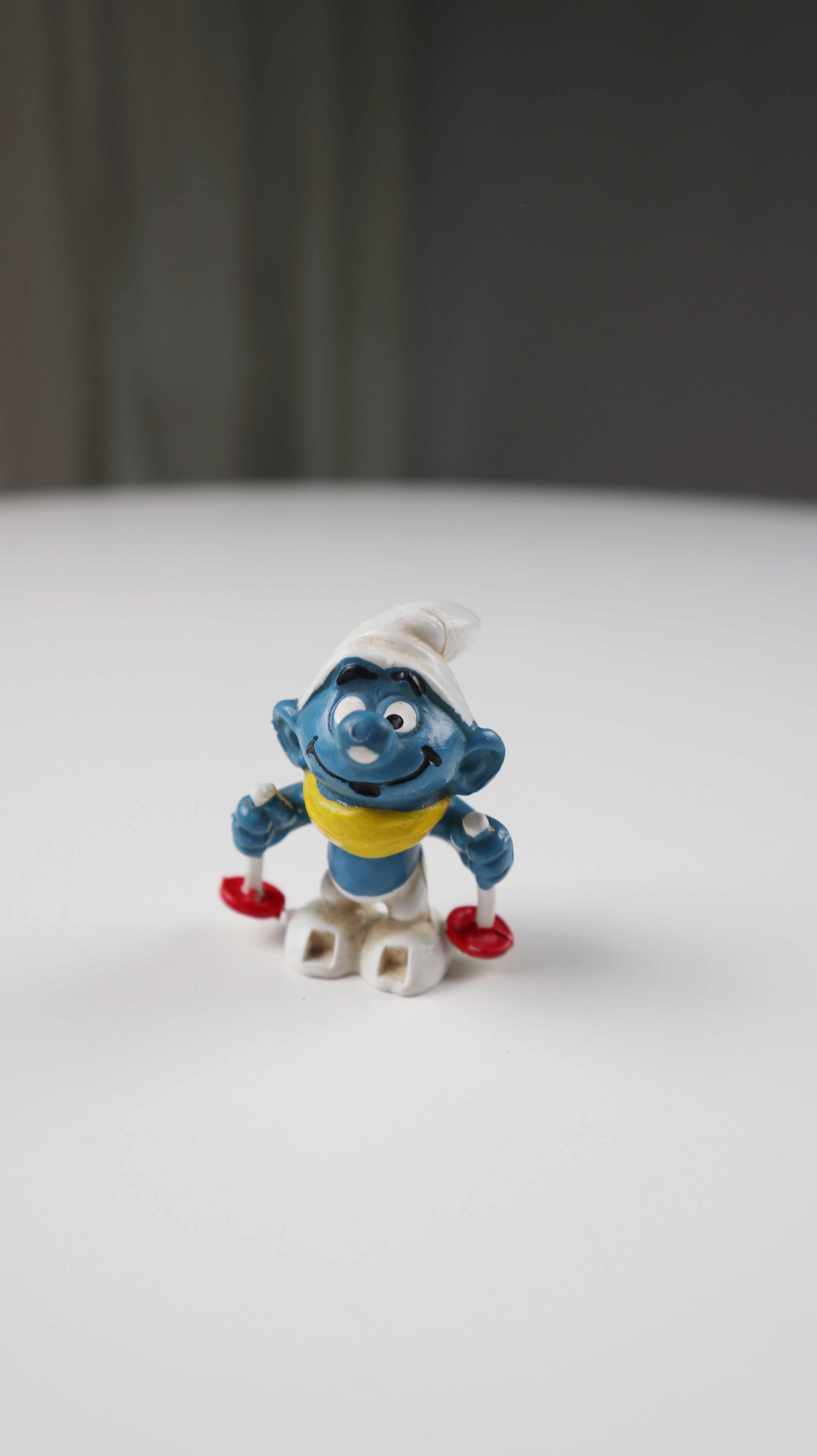 Schlumpf Figur Skifahrer Sammlerfigur