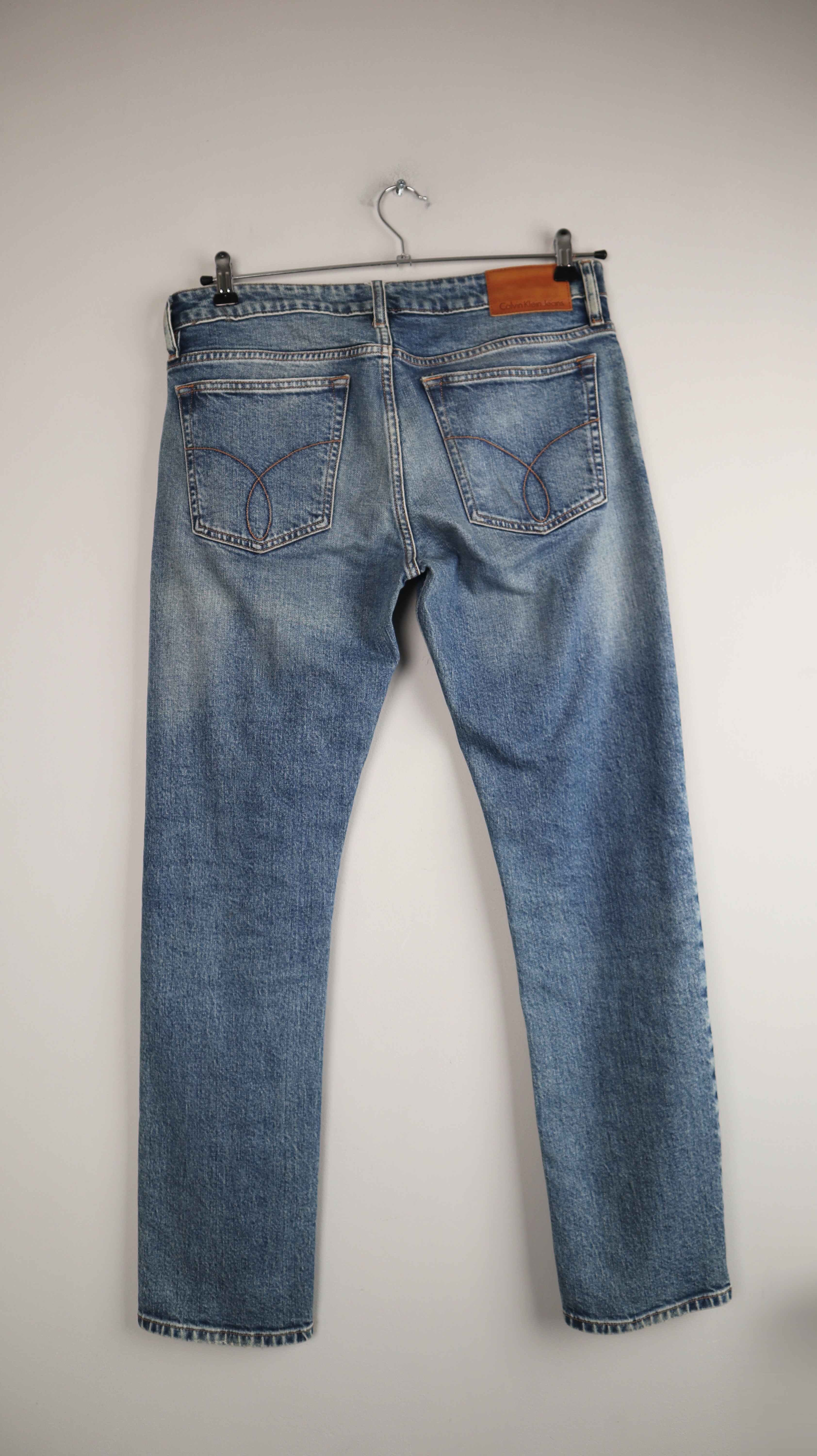 Calvin Klein Jeans Hose Denim W32 L32 blau washed