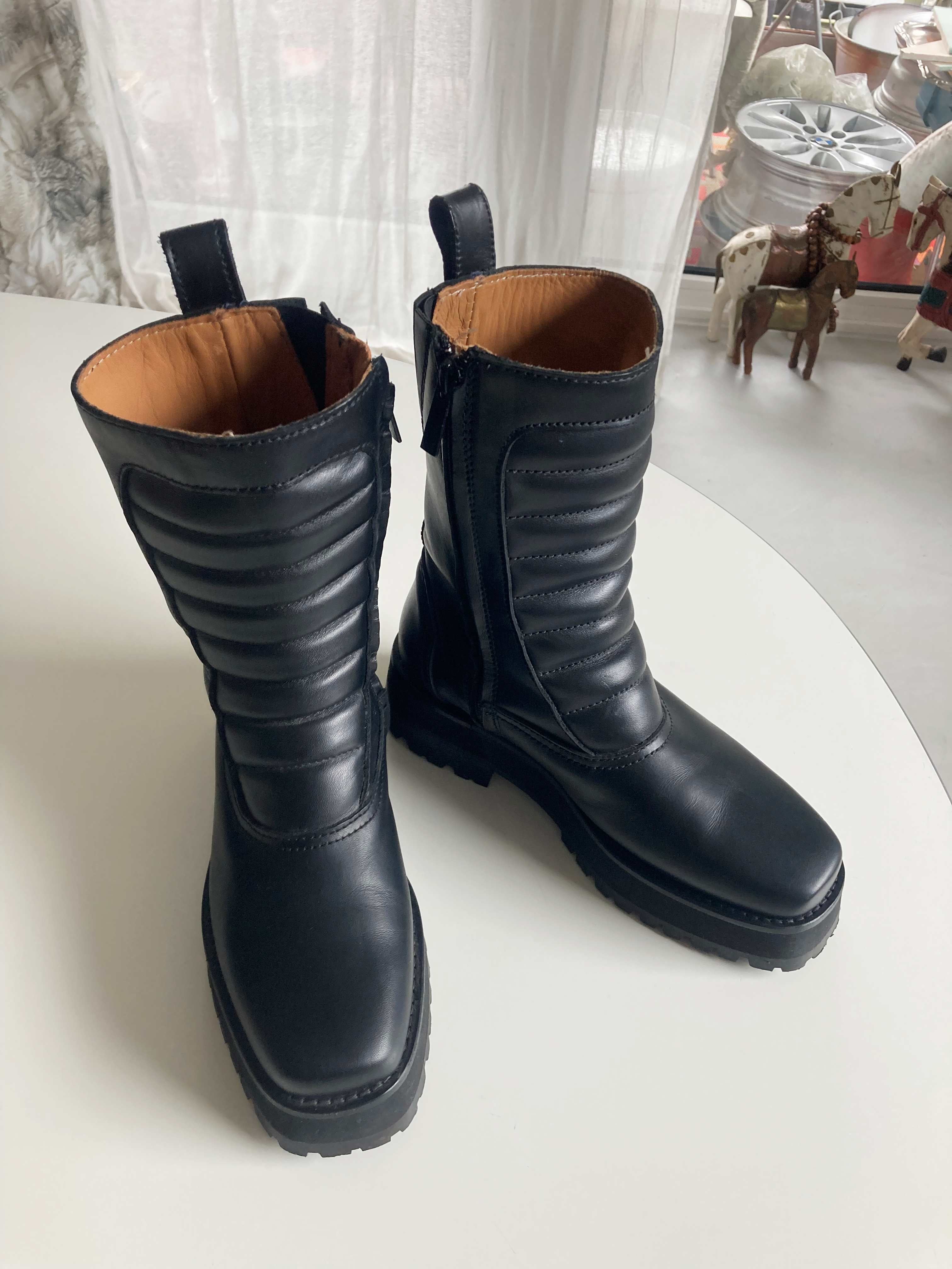 &other stories Stiefel Lederstiefel 37 schwarz Boots Bikerboots Stiefeletten halbhoch