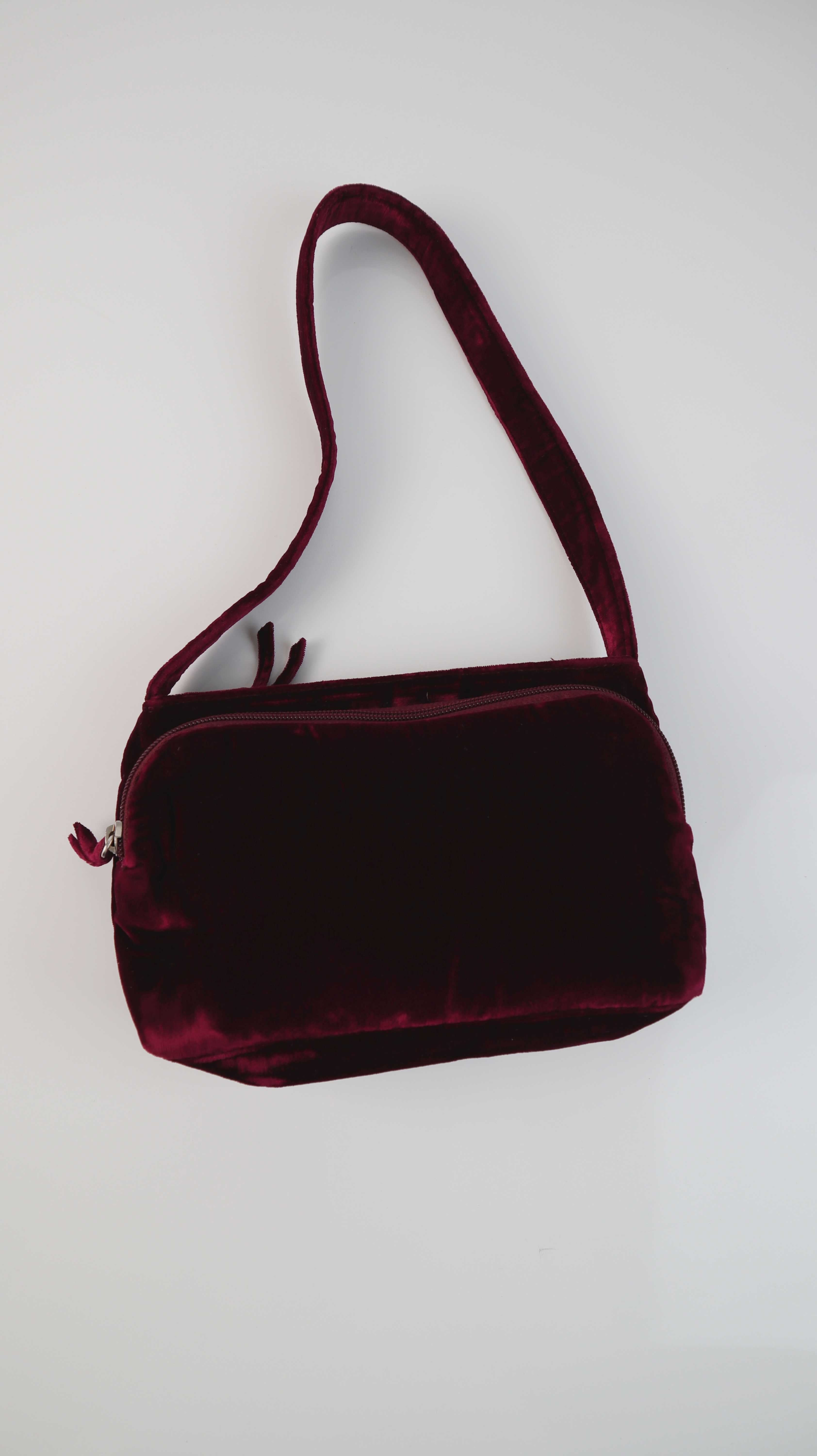 Liu Jo Tasche Handtasche rot Samt Weinrot Schultertasche