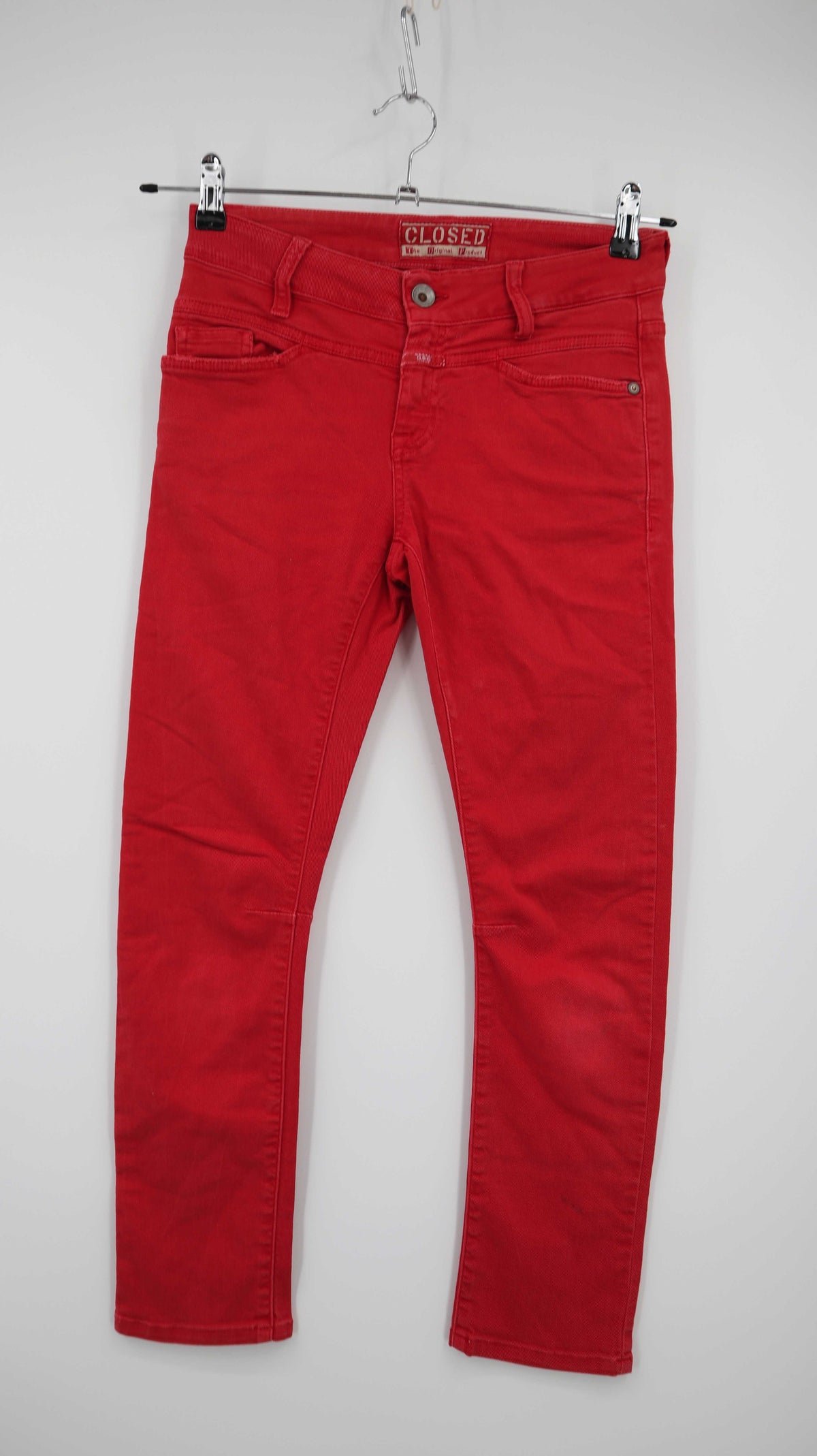 Closed Hose rot 27 36 S slim Röhrenhose basic mid waist