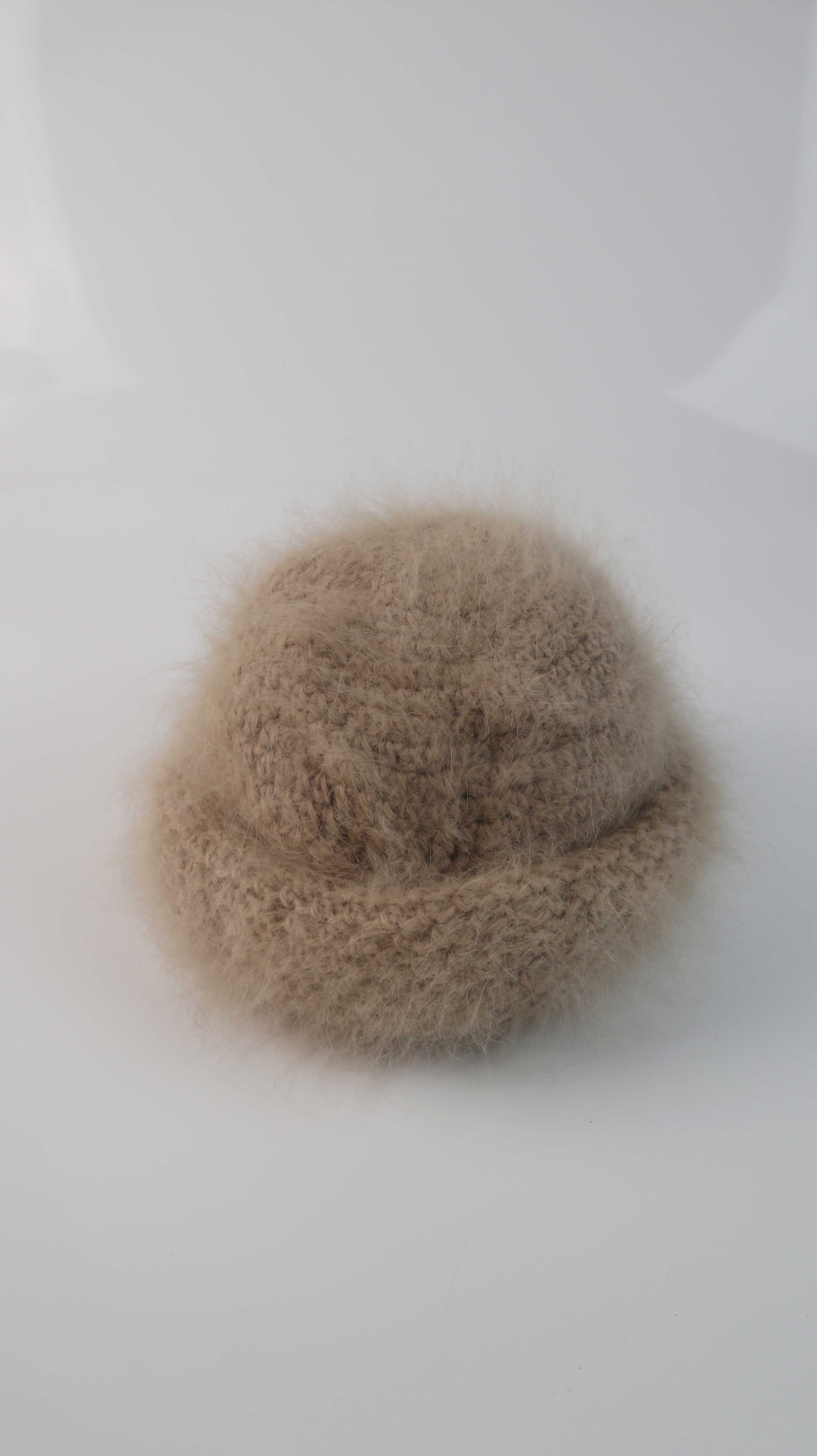 Charles Muller Switzerland Mütze Angora Creme Beige rund