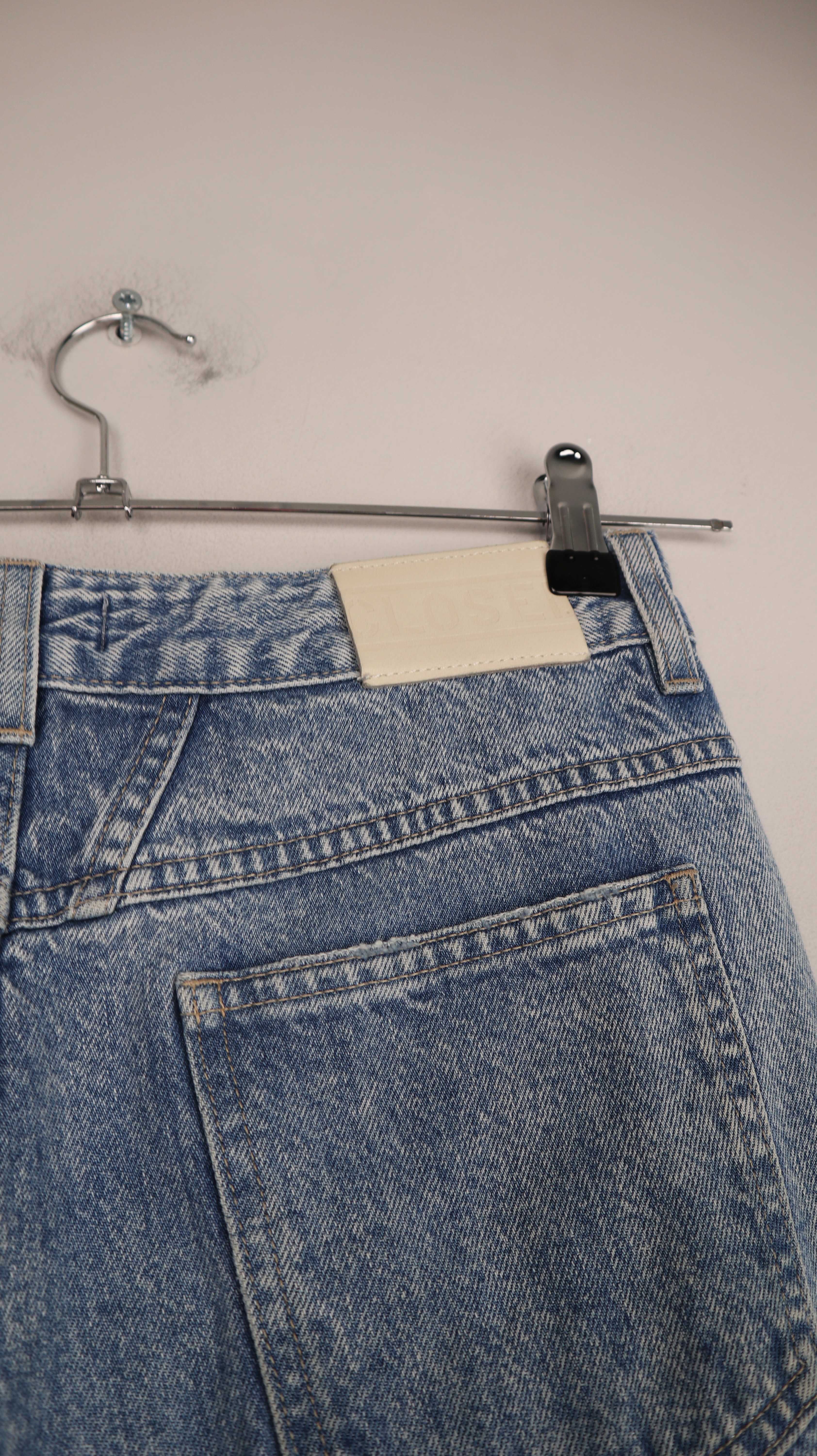 closed pedal twist jeans Closed Pedal Twist Hose Jeans Hell 26 washed high waist – Handpicked pieces