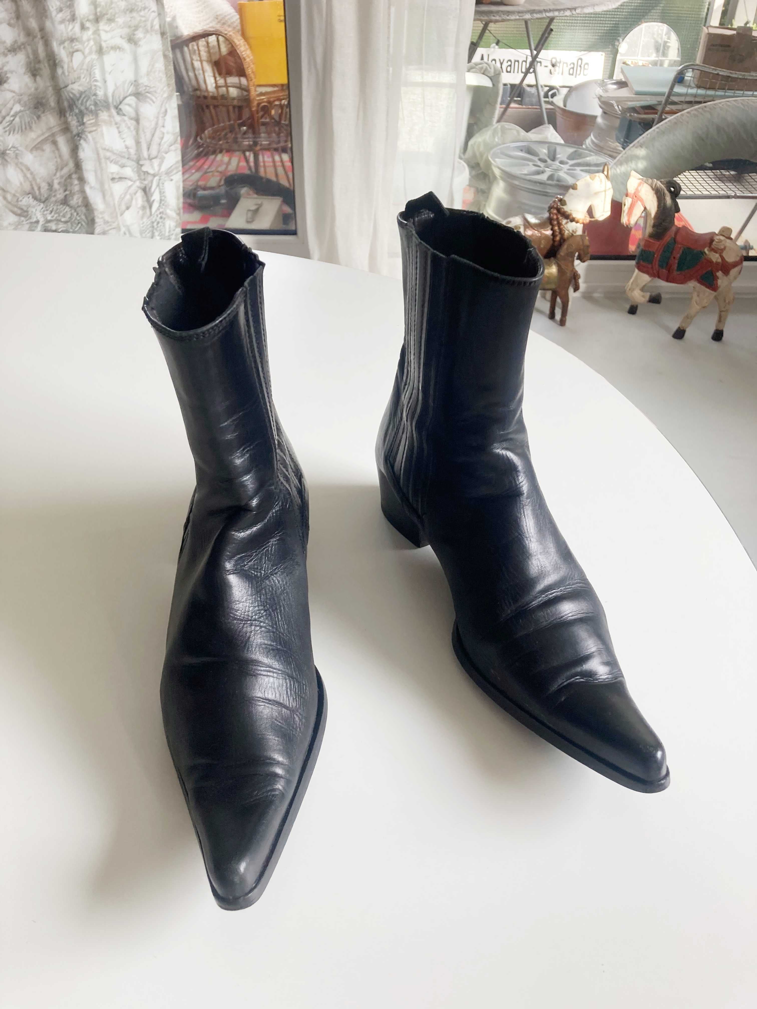 True Vintage Stiefeletten made in italy 38 schwarz Spitz Cowboystiefel