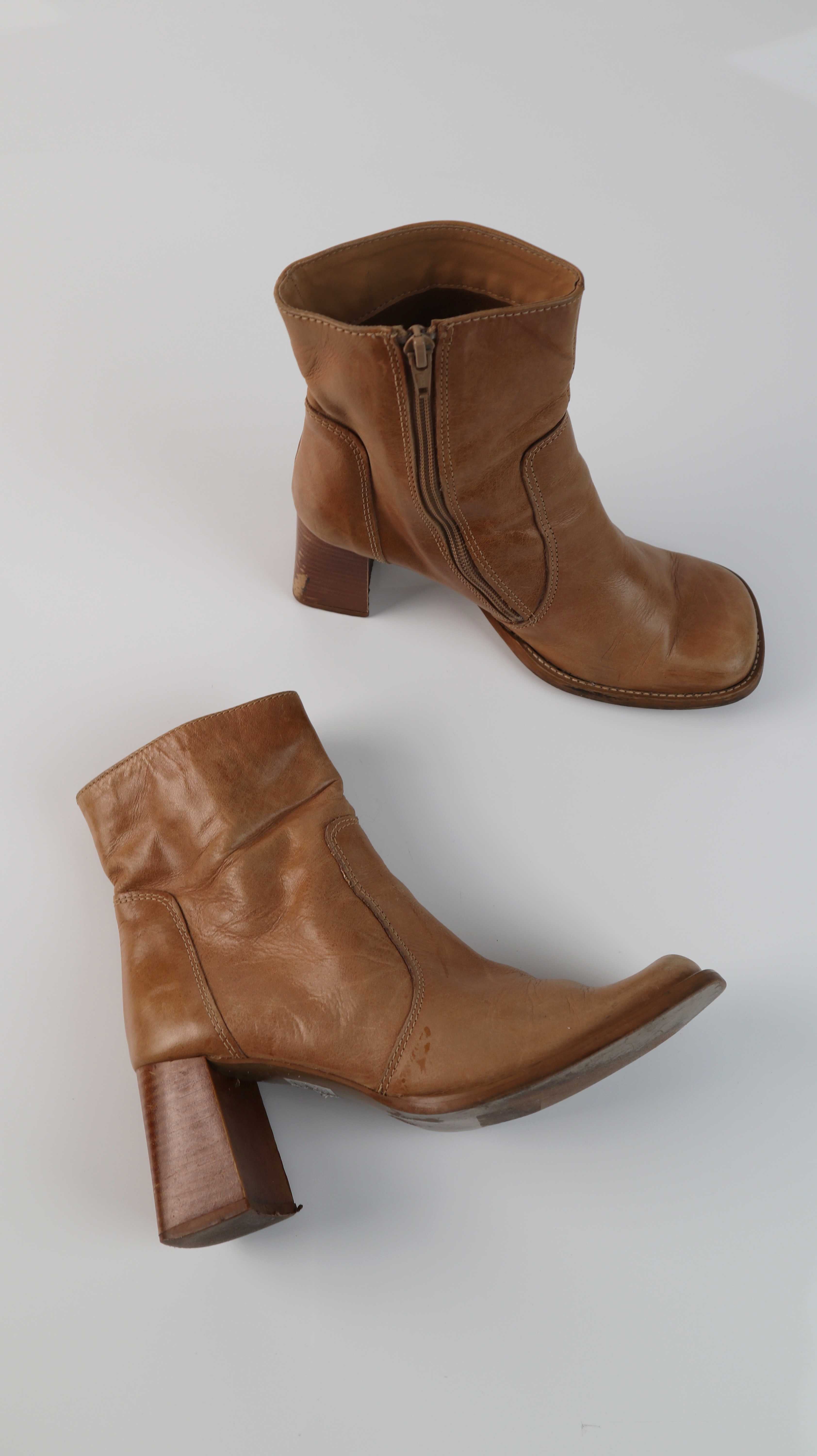 True Vintage Stiefel Stiefeletten braun 37 Lederstiefel Absatzstiefel eckig 90s