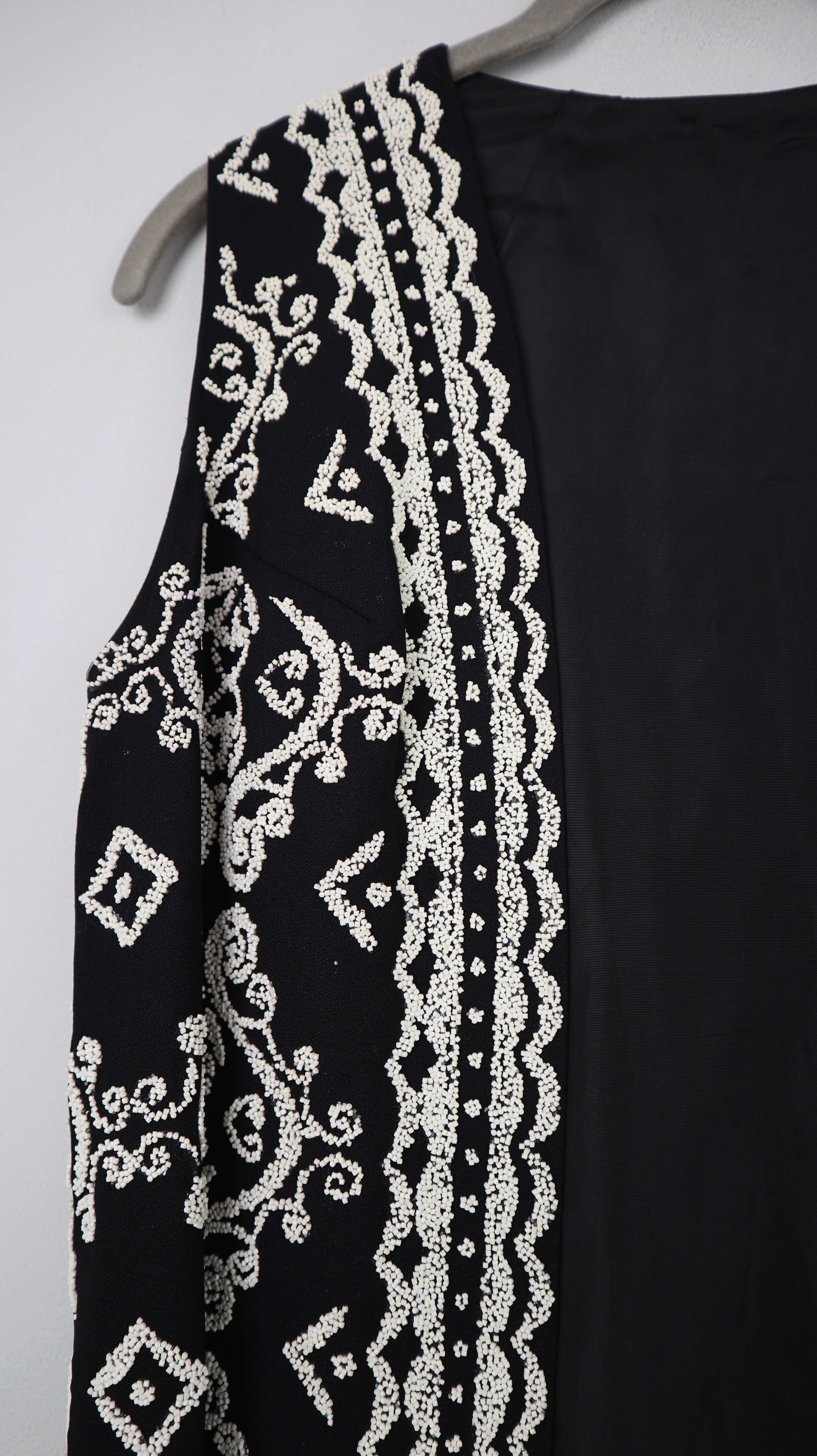 Weste lang schwarz Weiß bestickt Oberteil Perlen Hippie 38 M Bohemian