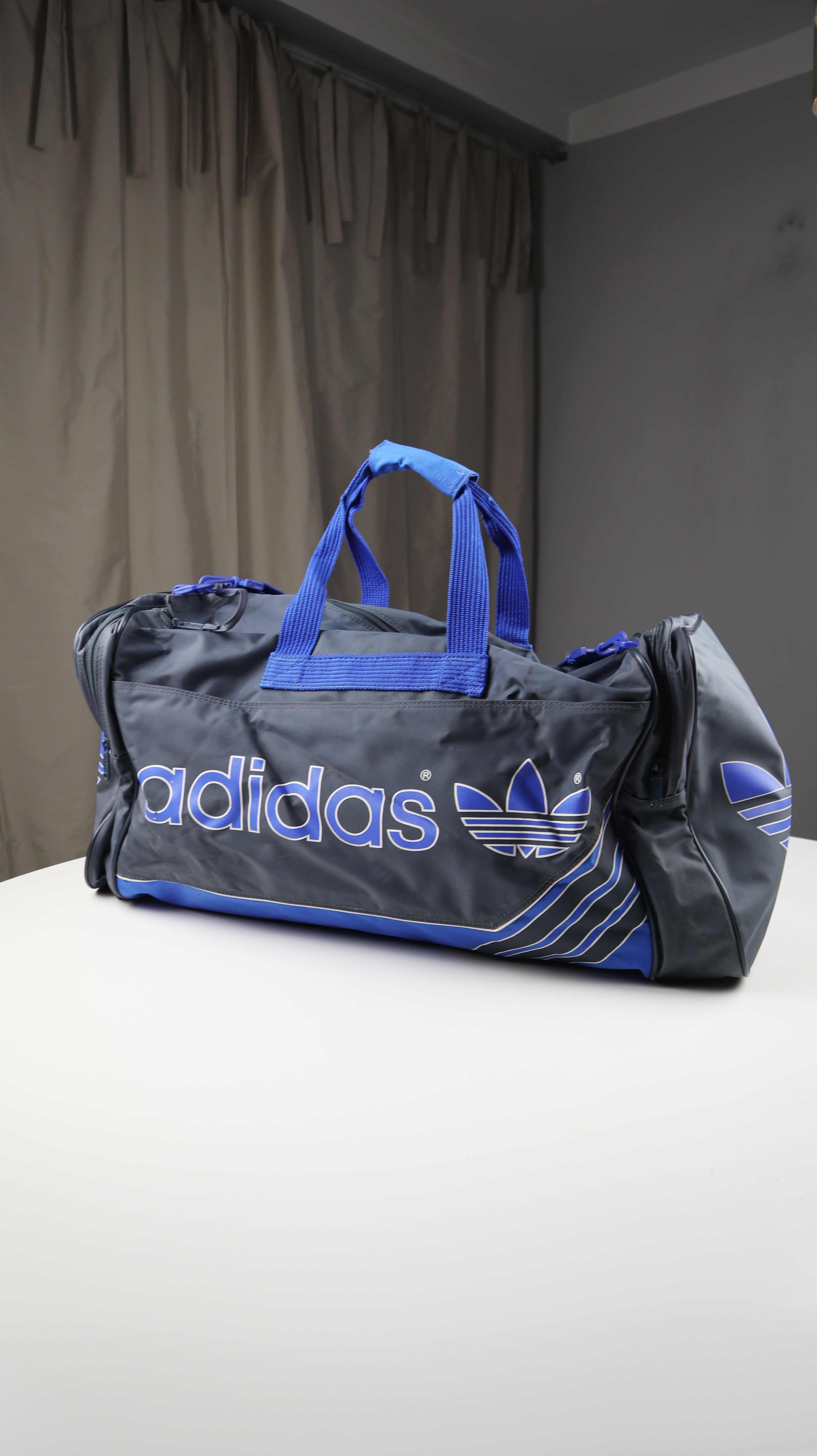 Adidas Sporttasche Weekender Tasche Trainingstasche grau blau Vintage Retro