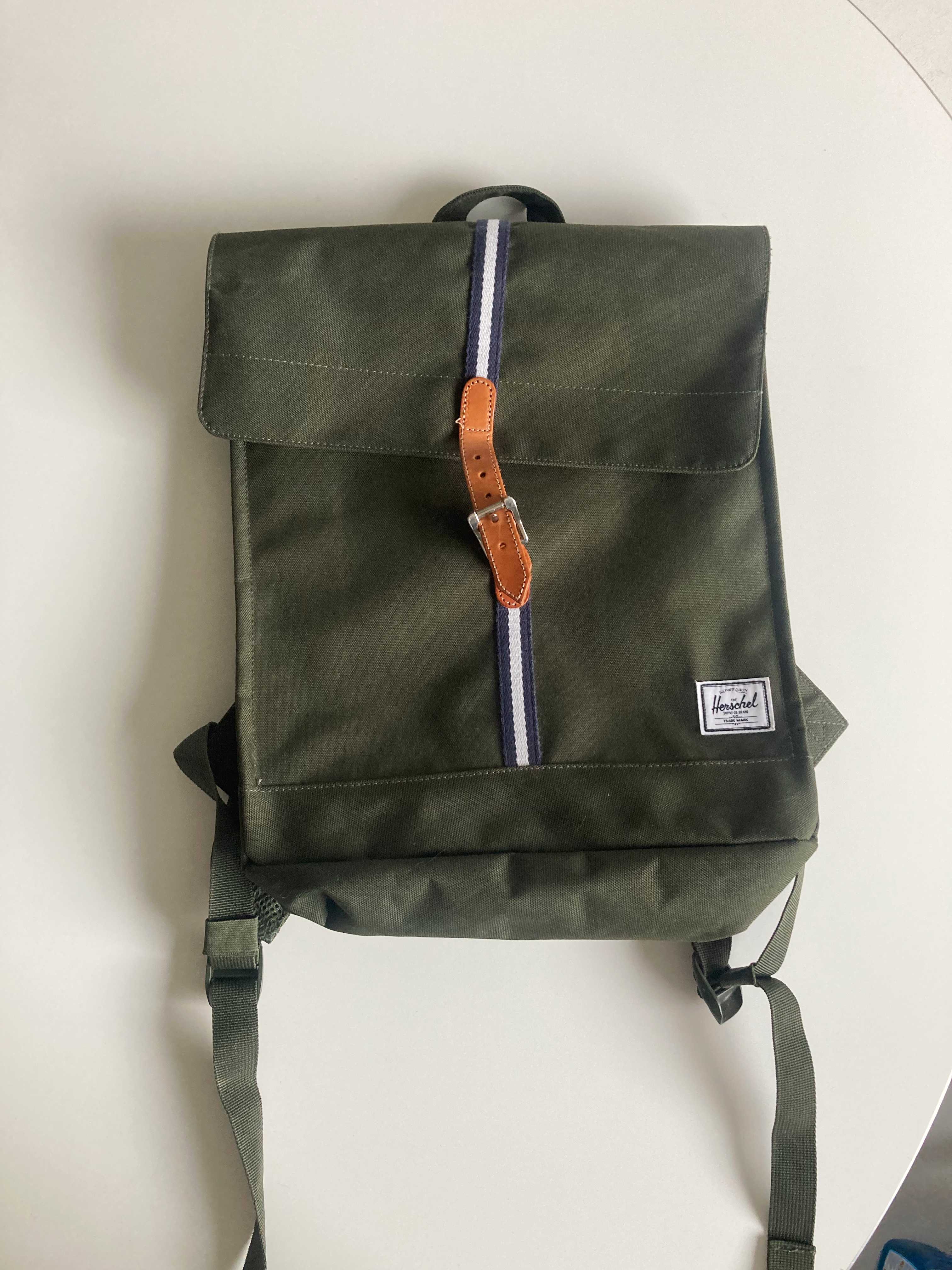 Herschel Rucksack grün Dunkelgrün Tasche Backpacker basic