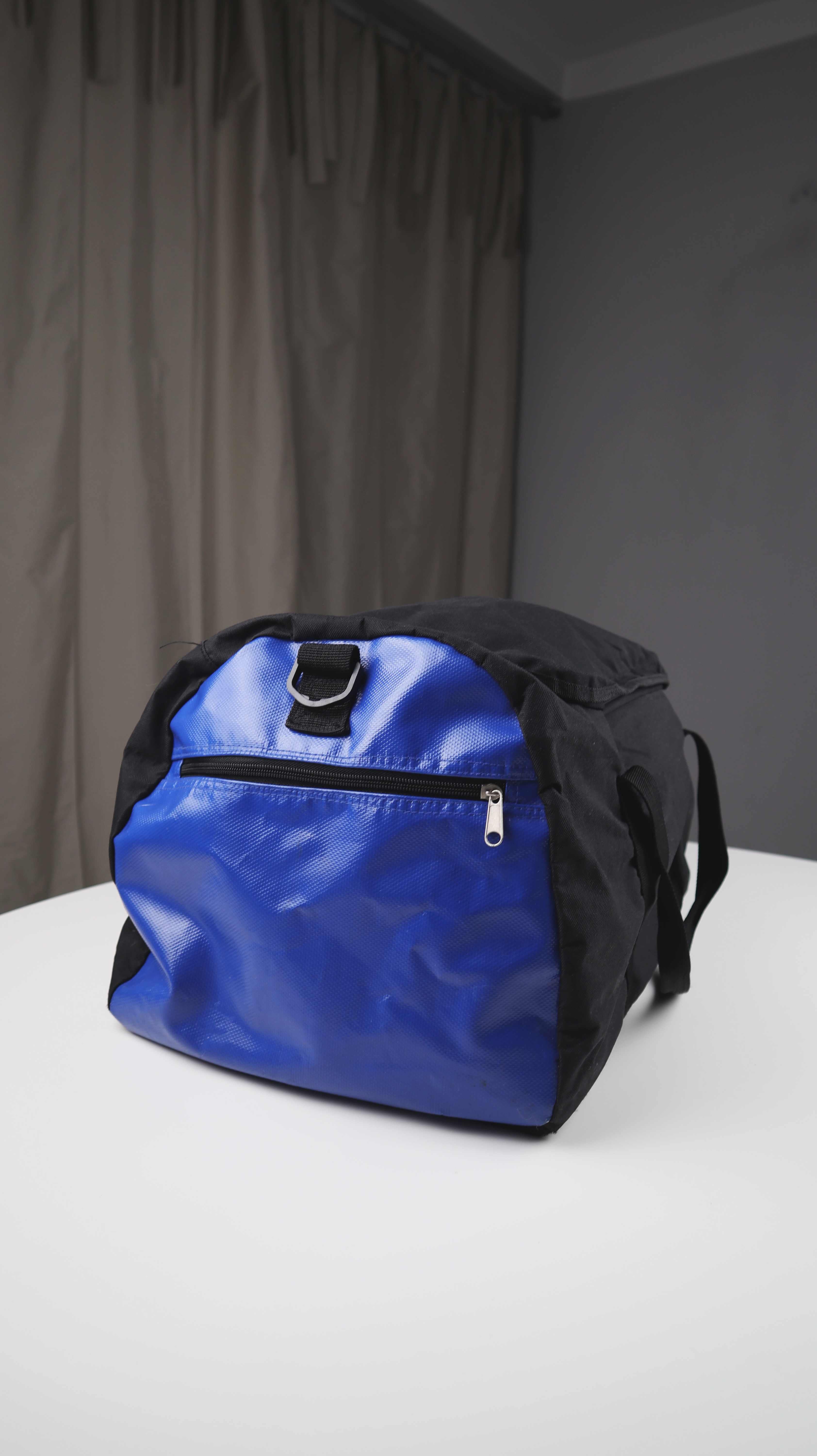 Tesa Sporttasche Reisetasche schwarz blau Werbetasche Fanartikel Weekender