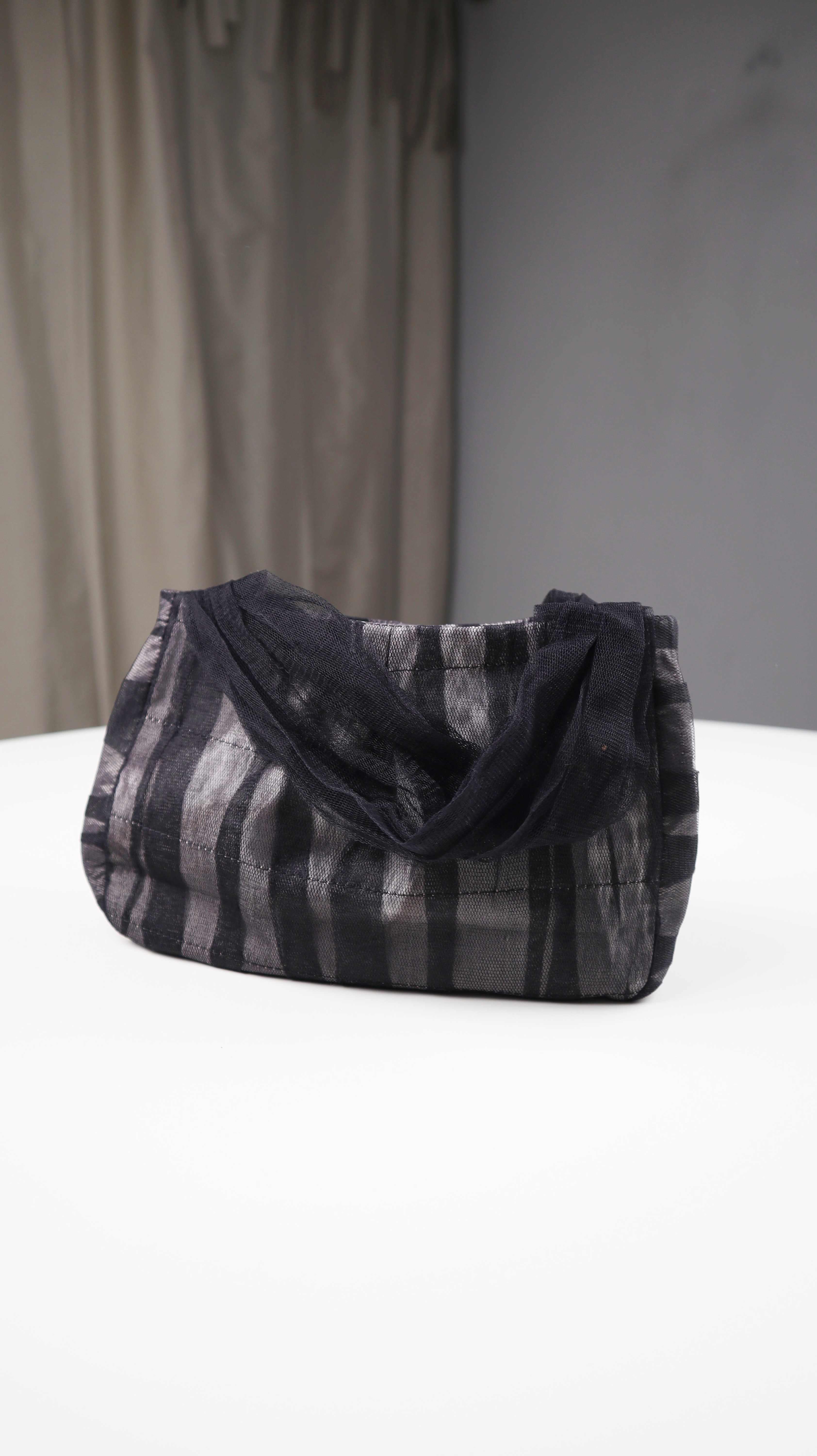 Gia Thinh couture Tasche Abendtasche schwarz Tüll Handtasche