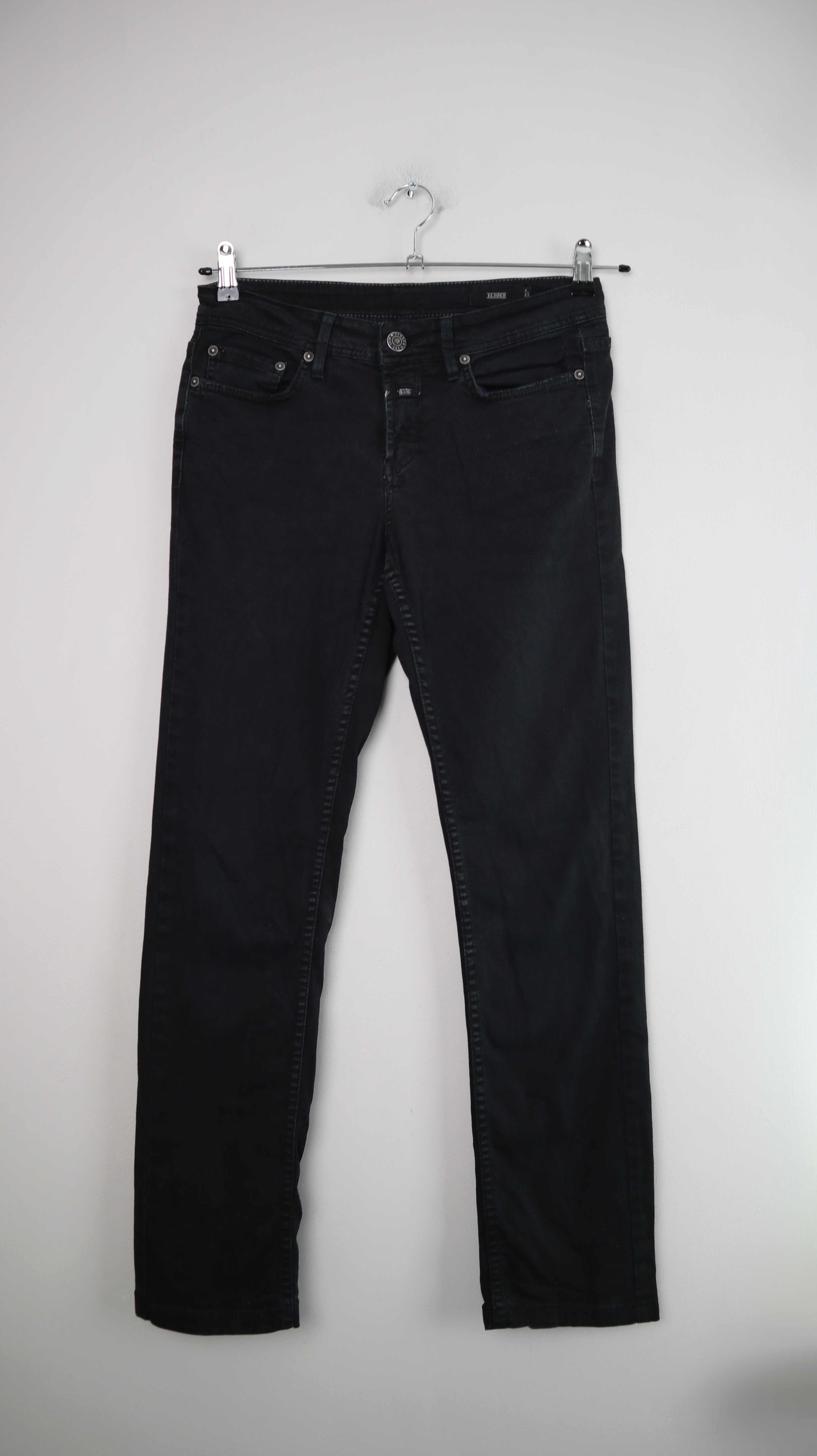 Closed Hose schwarz 42 straight 38 M slim mid waist Jeans
