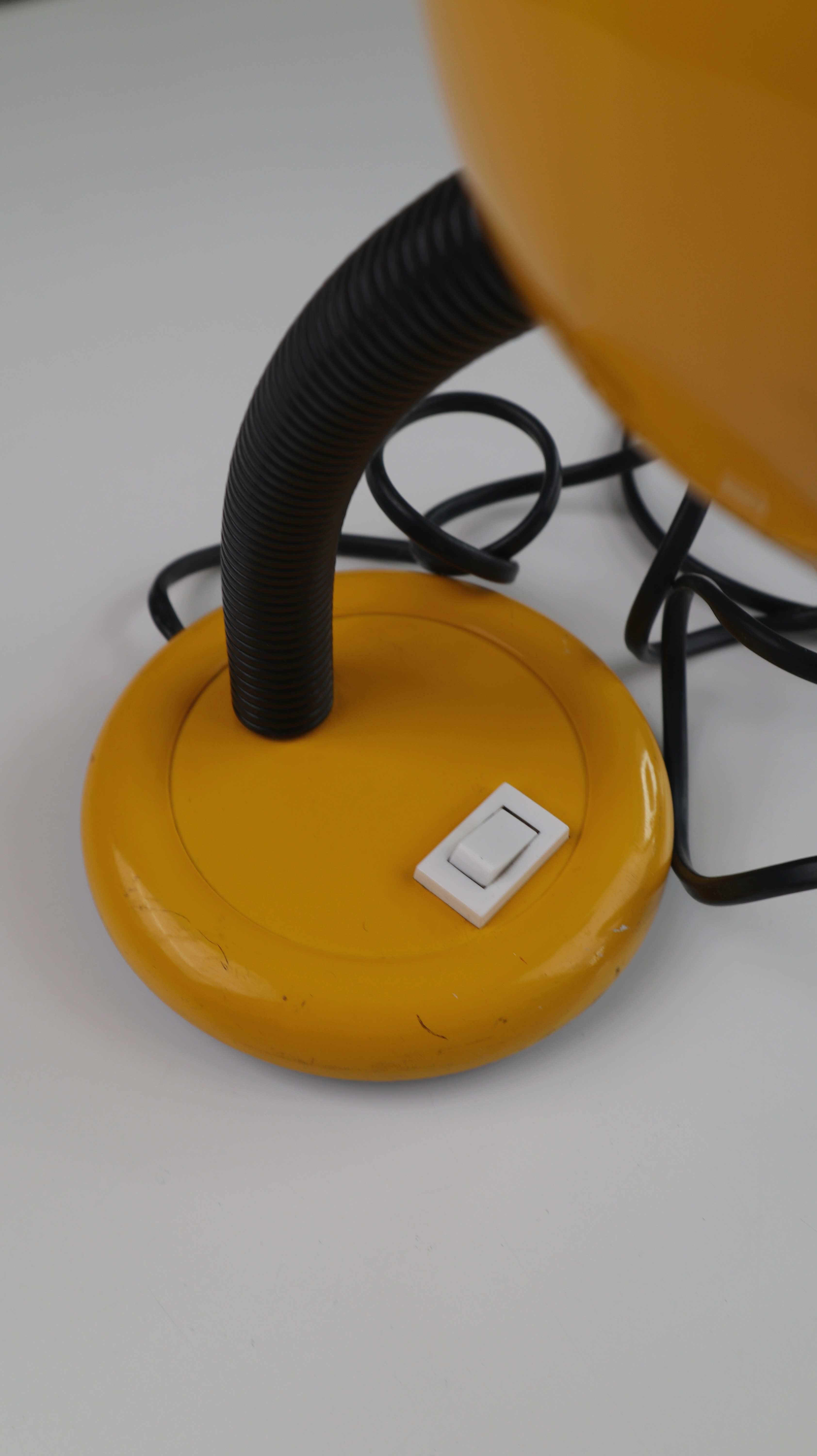 True Vintage Tischlampe Gelb Retro Akzentlampe 90s Senfgelb schwarz