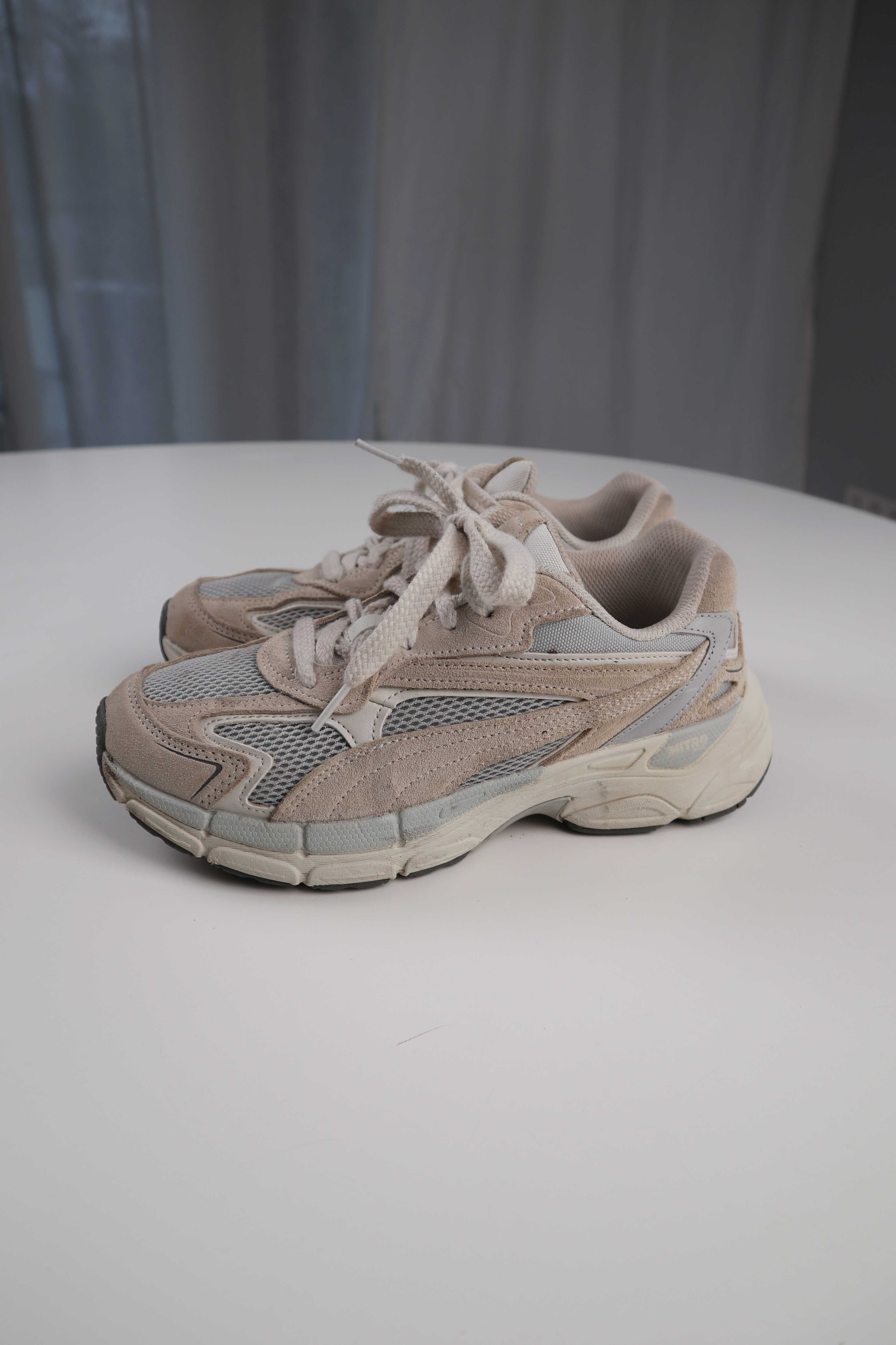 Puma Sneaker Turnschuhe Beige Wildleder 38,5 Nitro Schnürer