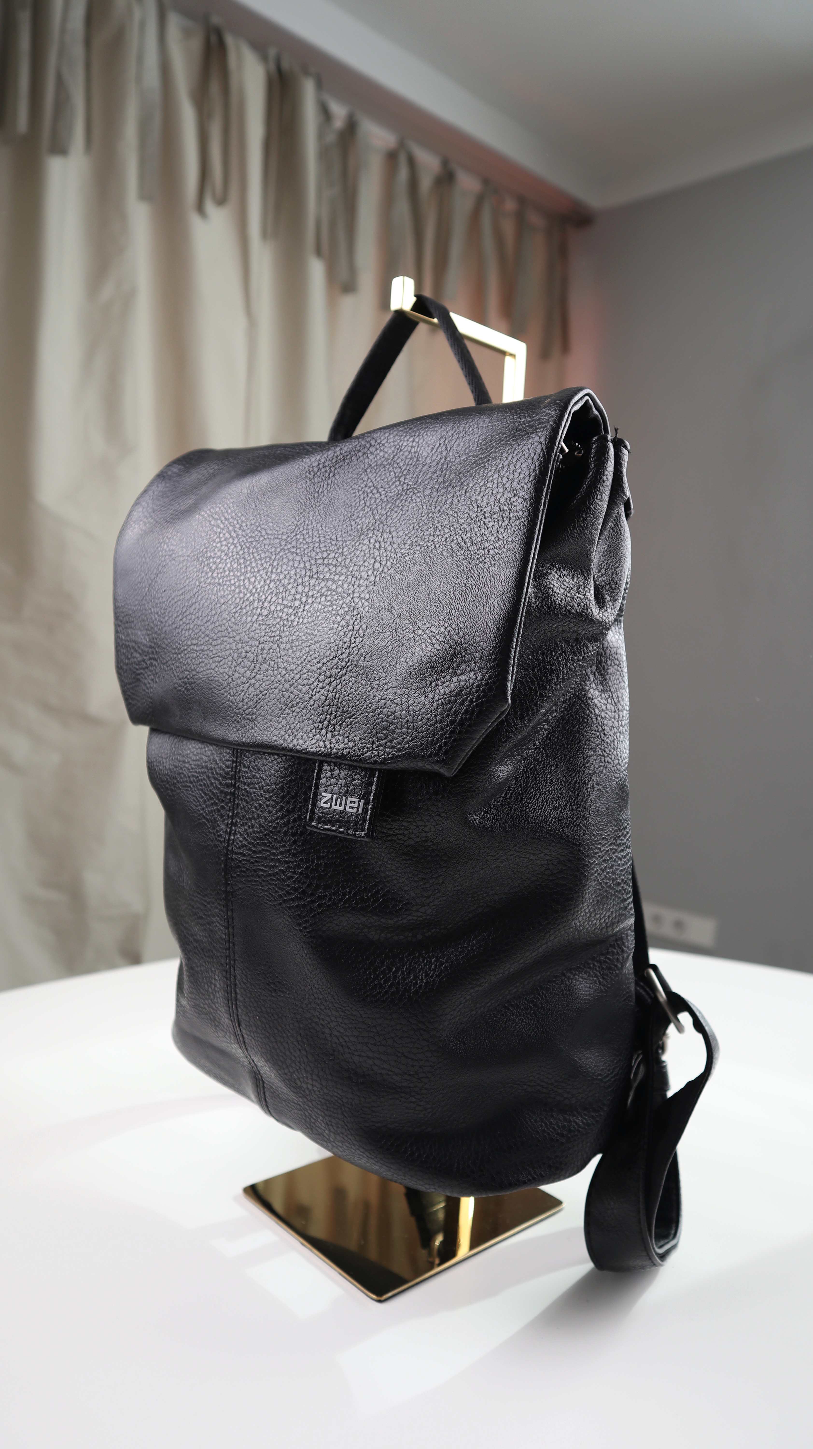 Zwei Rucksack Lederrucksack Tagesrucksack Leder schwarz basic Mademoiselle MR13