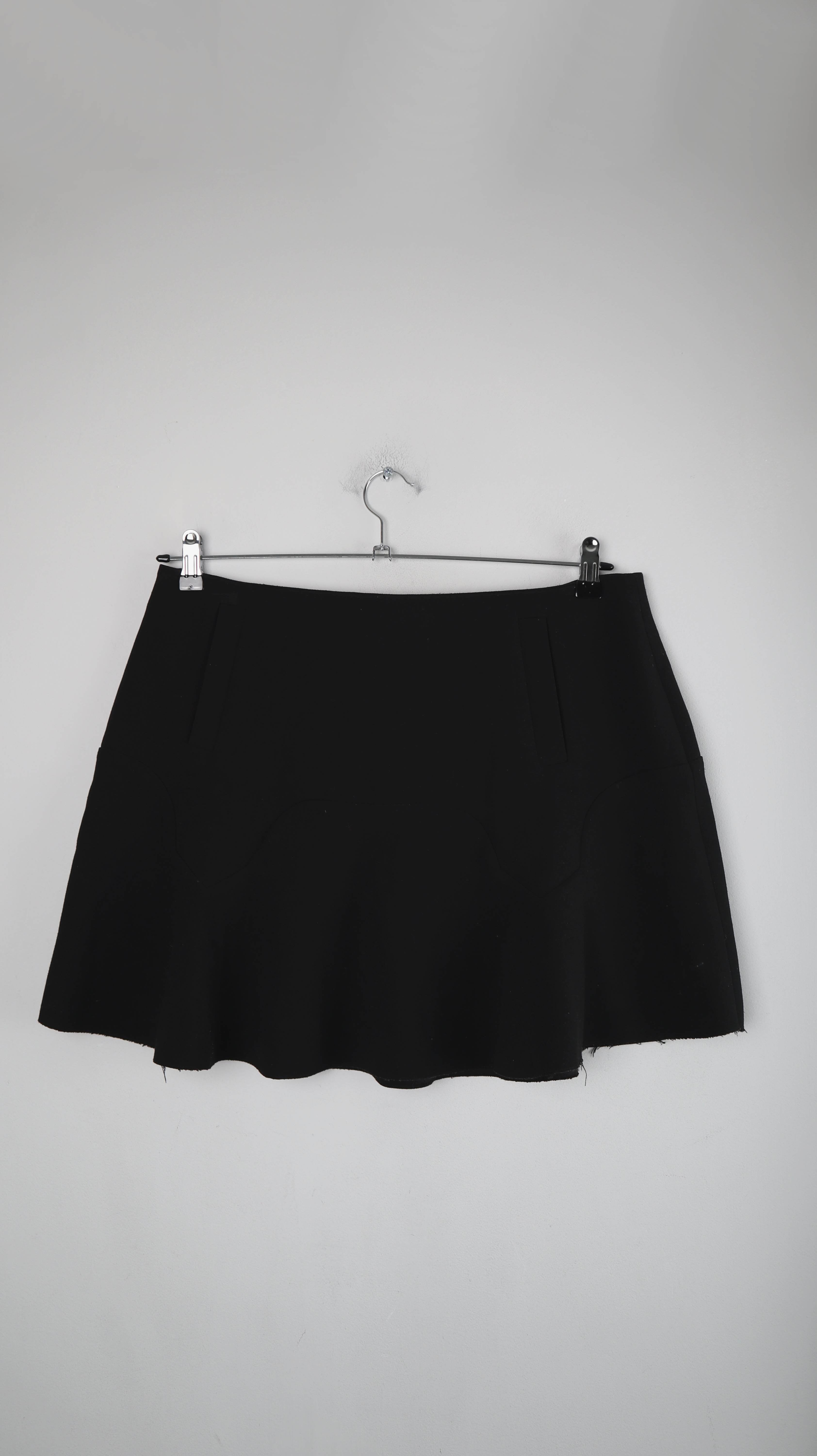 Bimbay Y Lola Rock schwarz 44 Minirock Stoffrock Faltenrock Tulpenrock