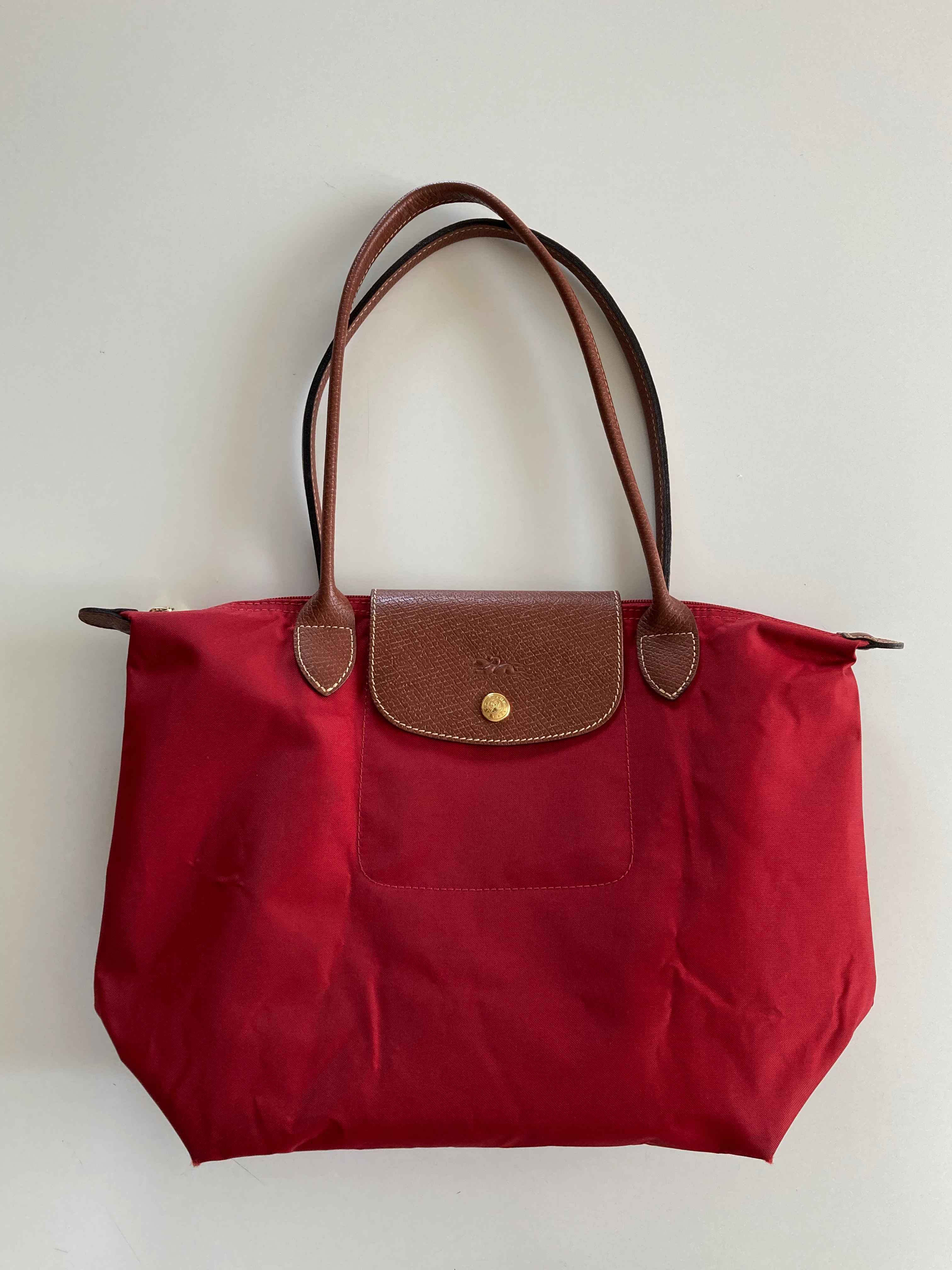 Longchamp Tasche Handtasche rot lange Henkel Schultertasche Weinrot