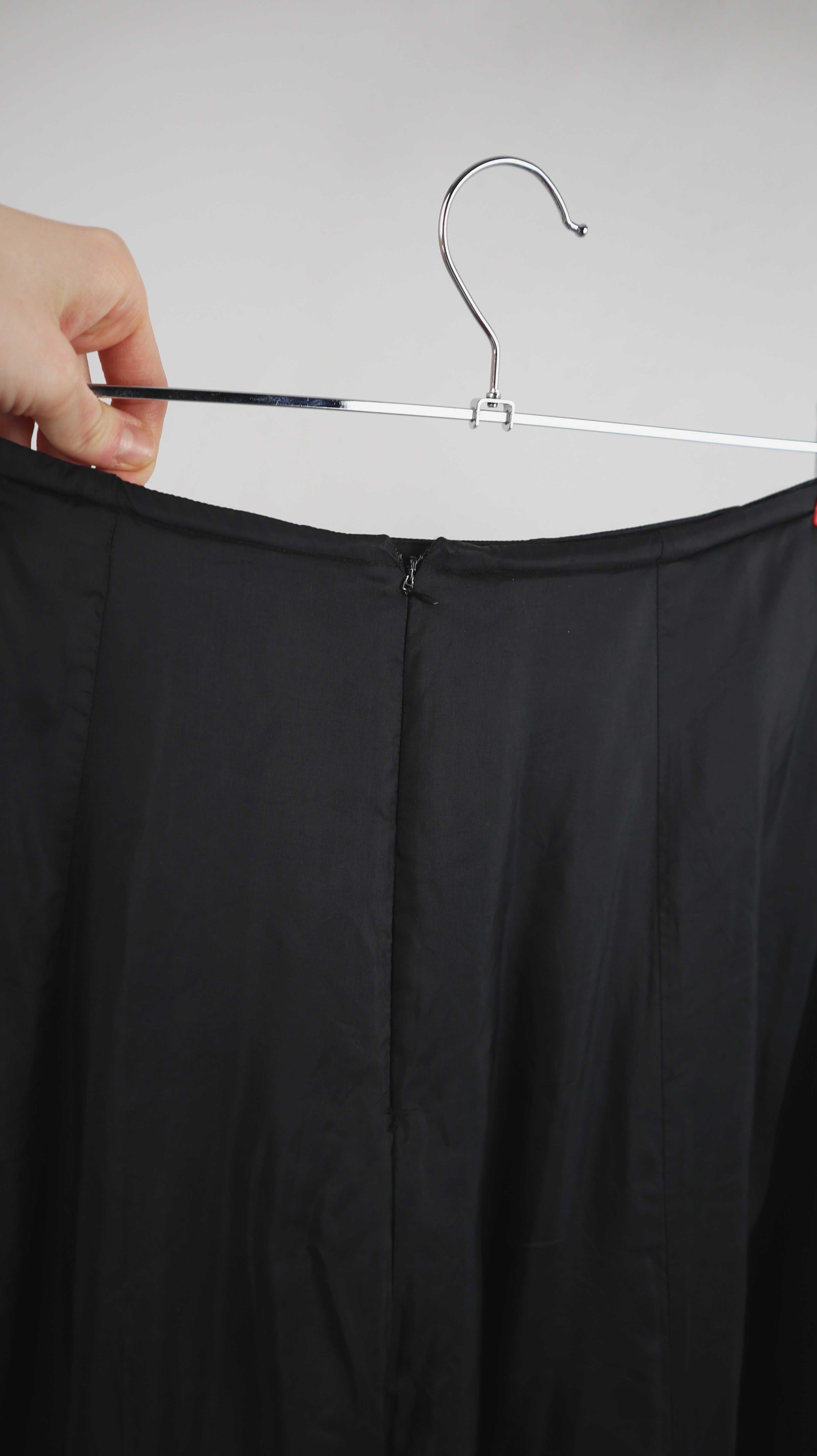 Rock schwarz dunkelgrau 38 M gesteppt Stepprock Winterrock Midi Midirock