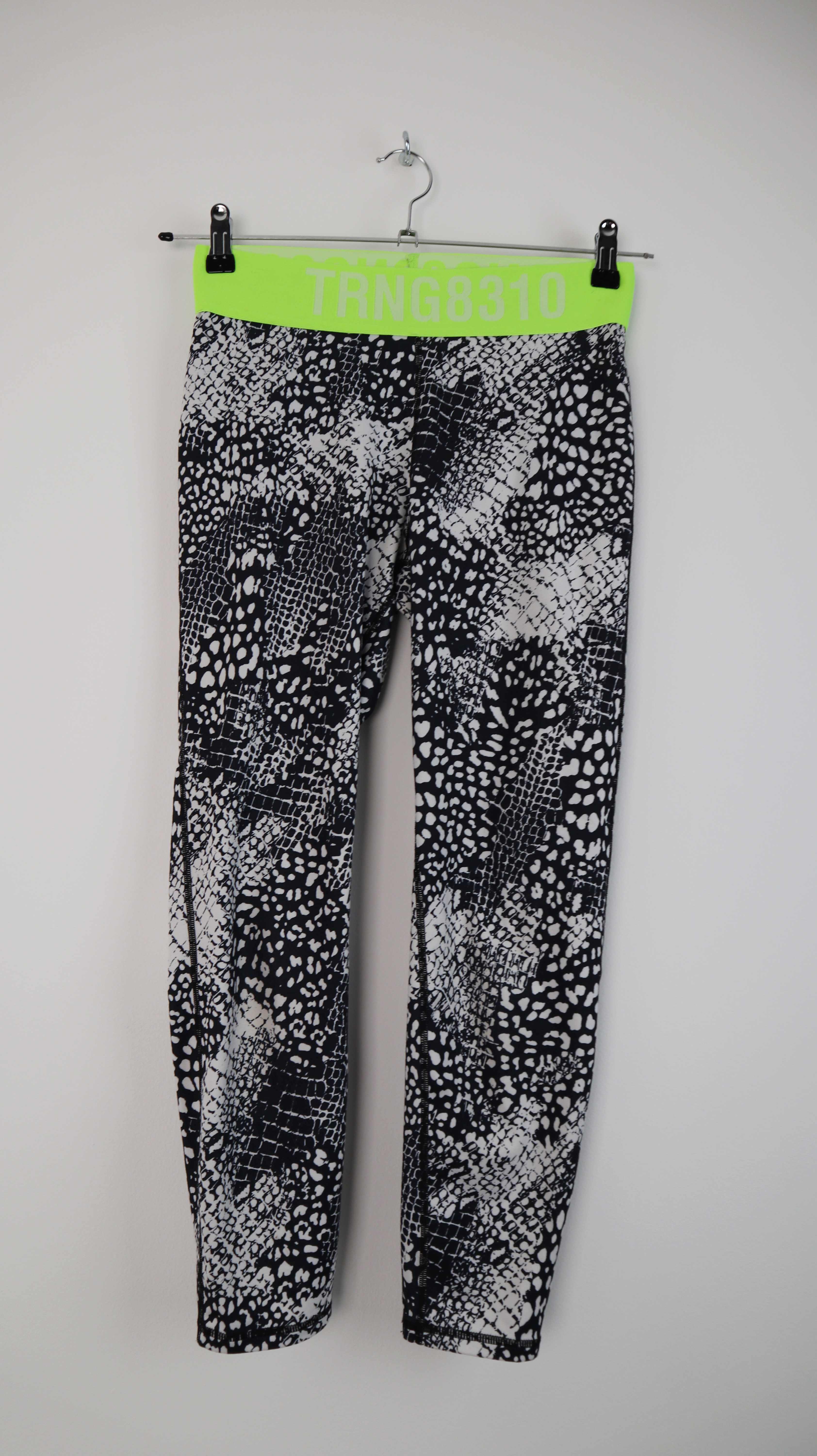 H&M Sporthose Leggings schwarz weiß 36 S