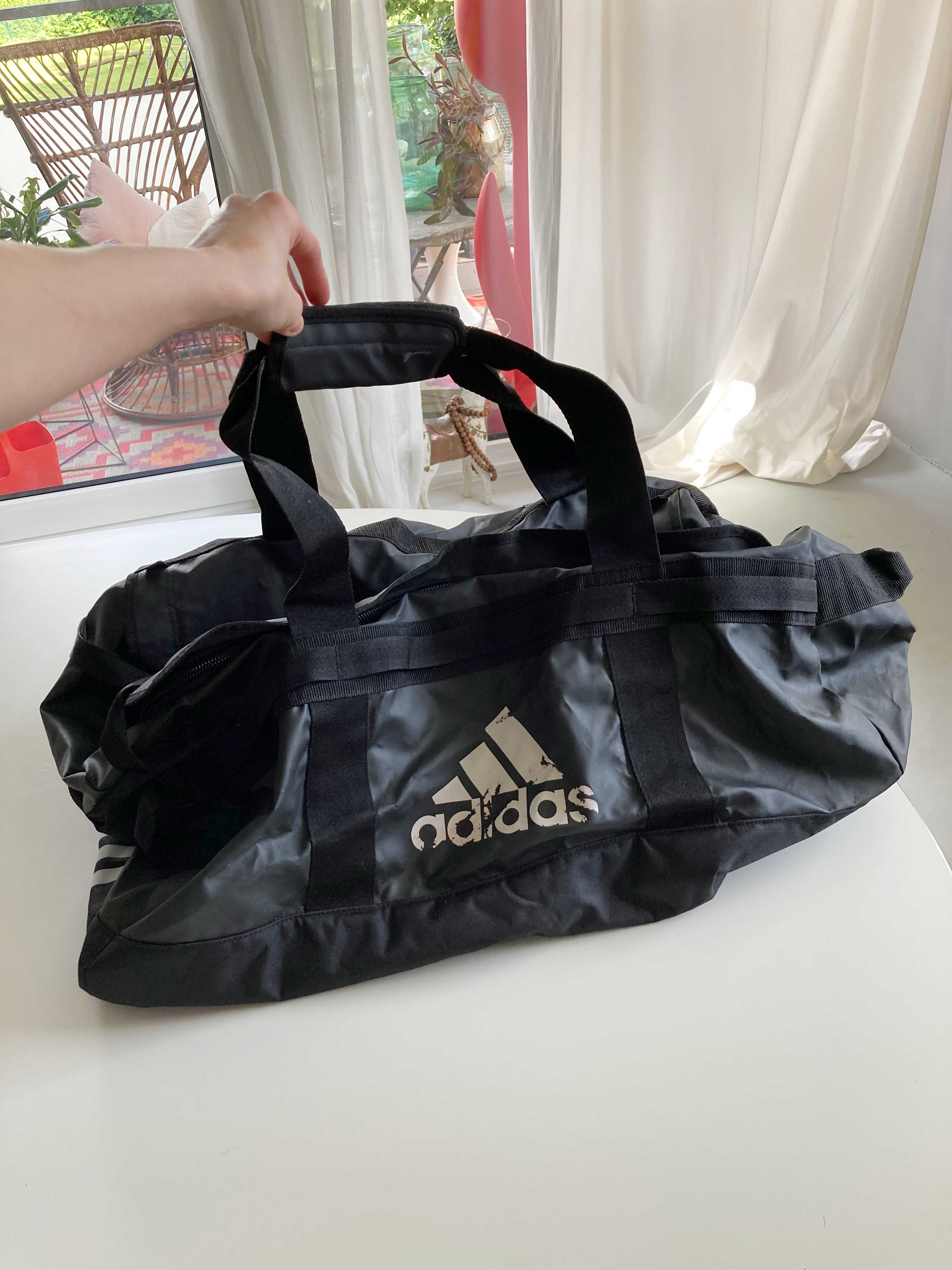 Adidas Rucksack Tasche Weekender Schultertasche schwarz Reisetasche Travelbag