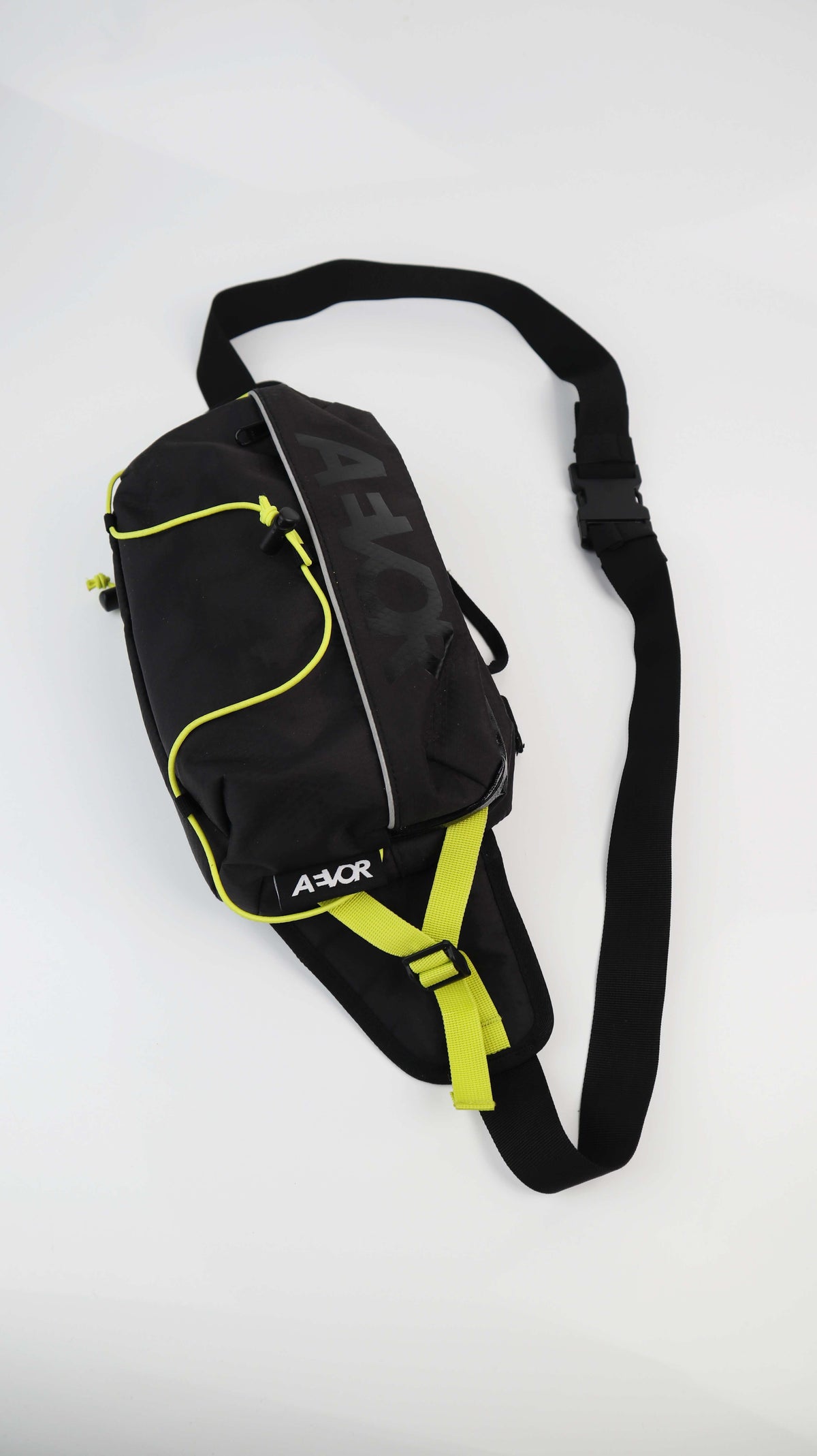 Aevor Tasche Bauchtasche schwarz Bar Bag Lenkertasche Hüfttasche